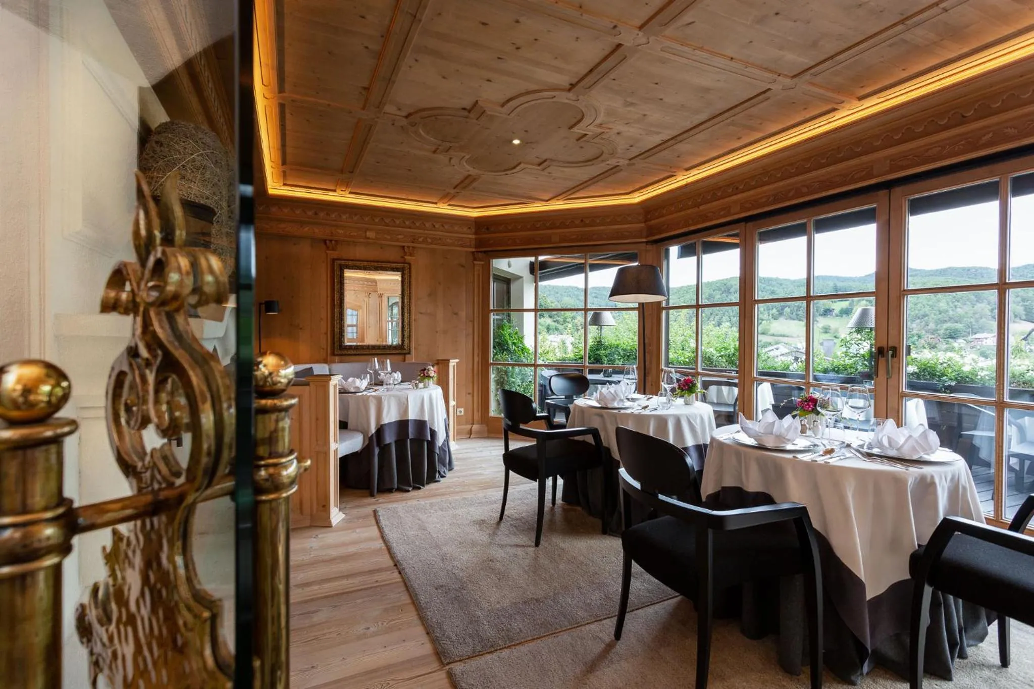 Restaurant/places to eat in Hotel MAYR