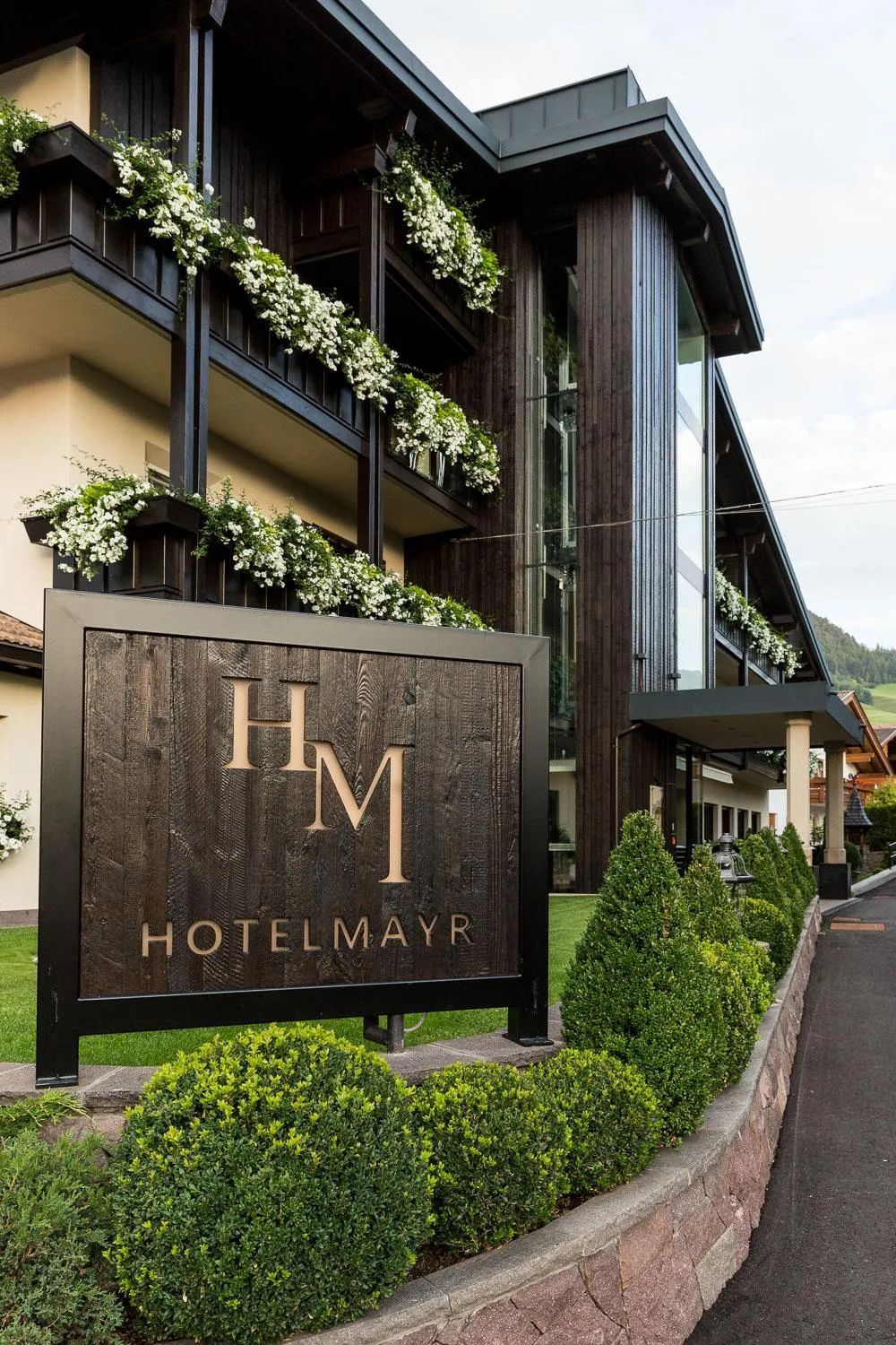 Facade/entrance in Hotel MAYR