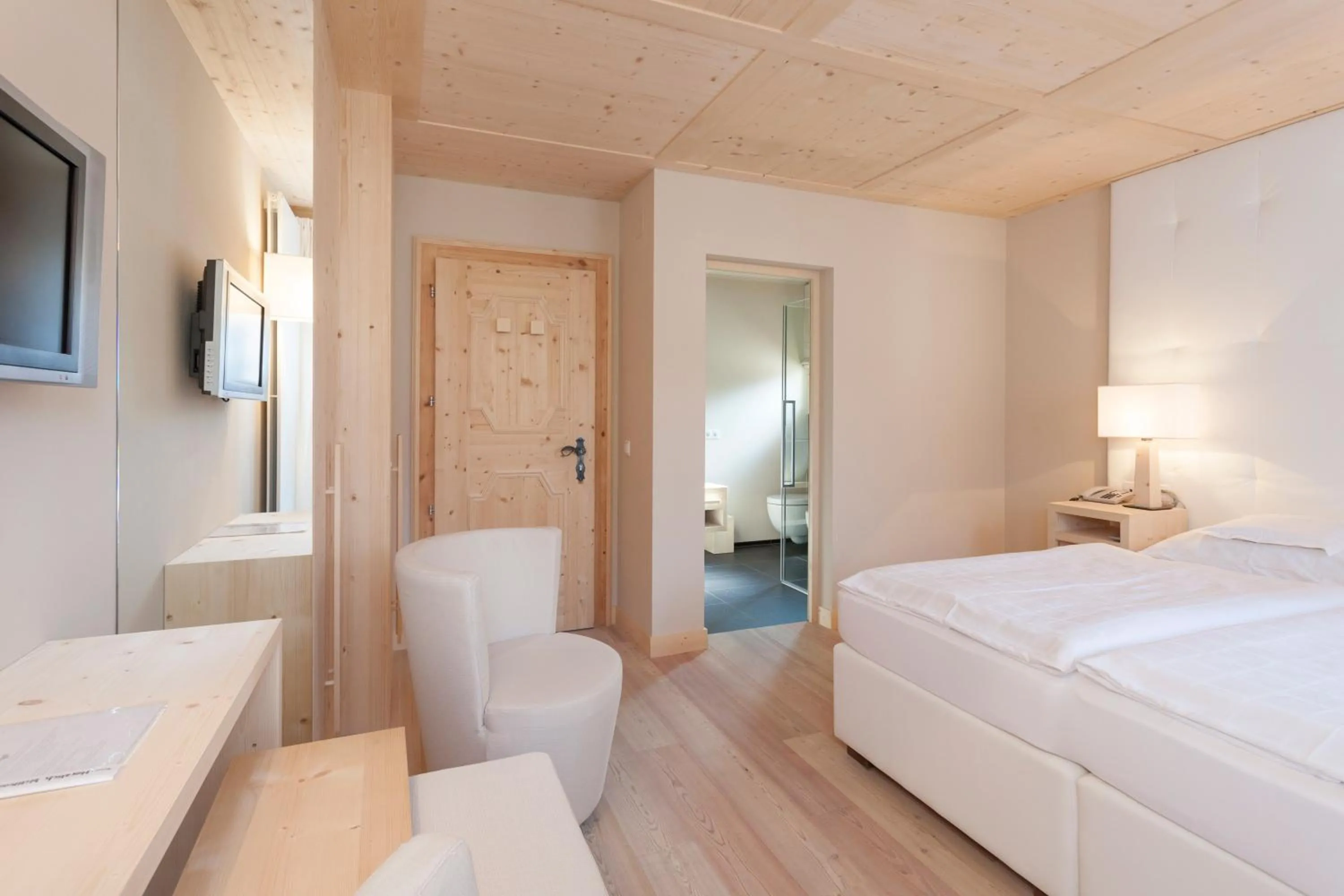 Bedroom, Bed in Hotel MAYR