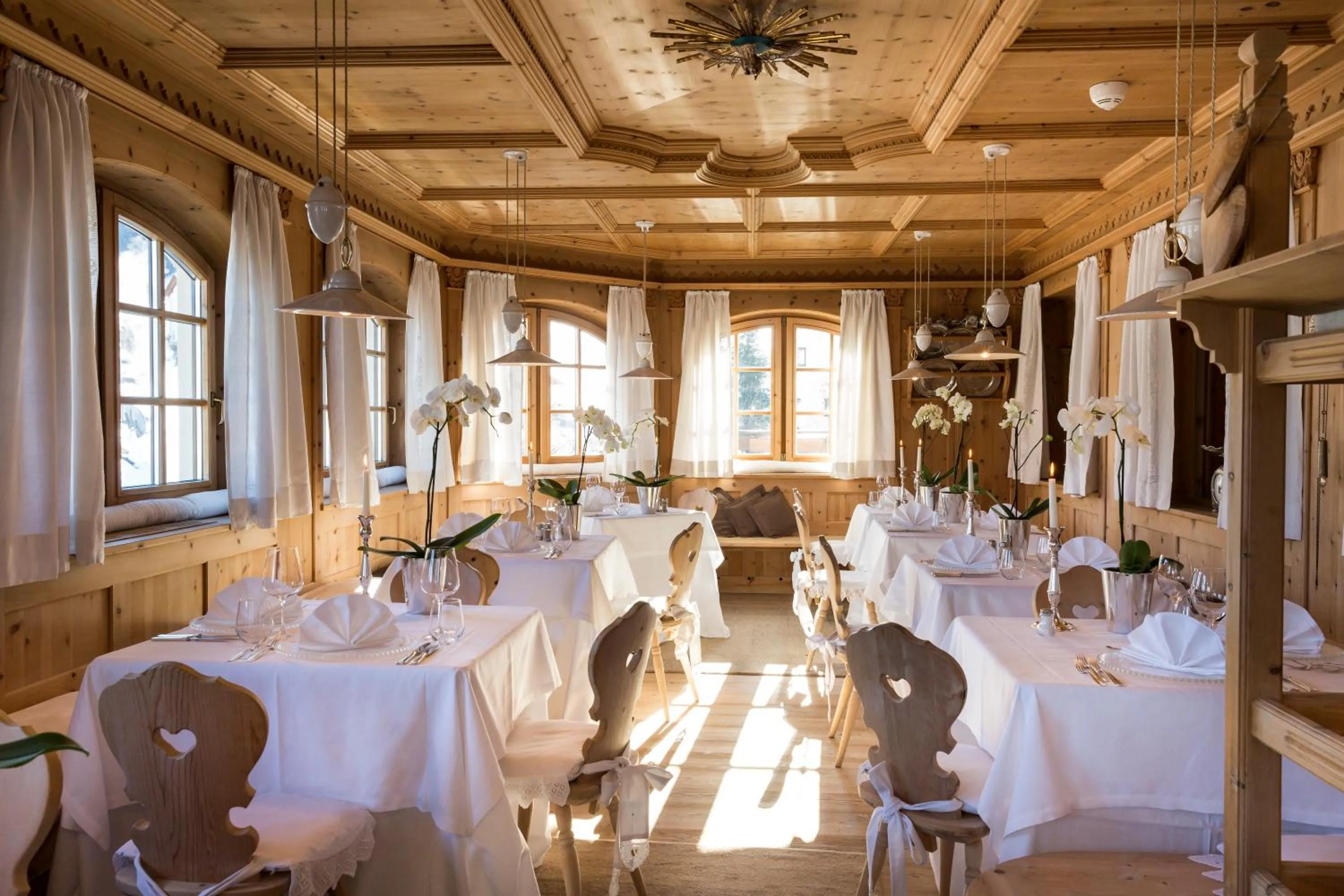 Restaurant/places to eat in Hotel MAYR