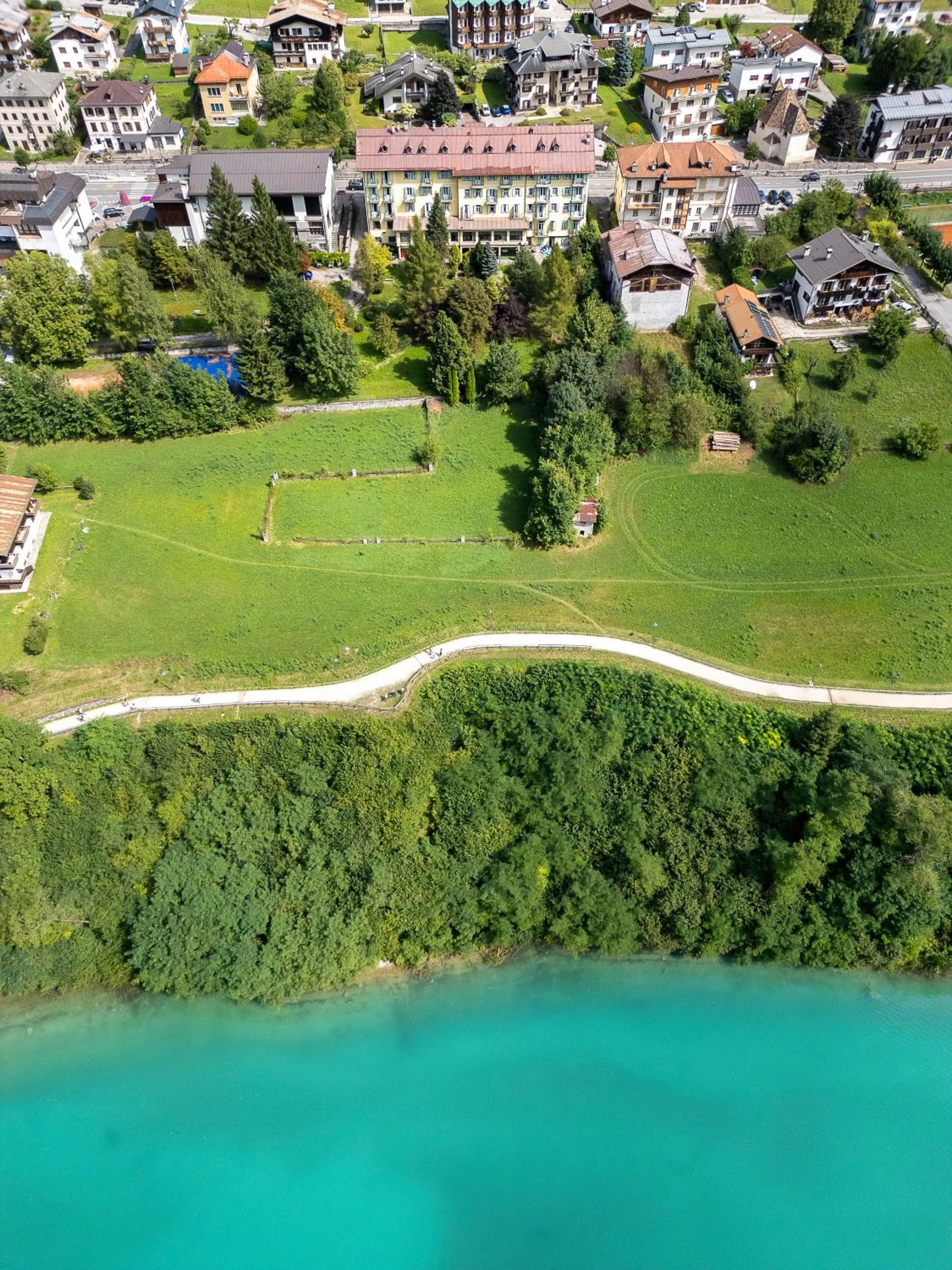 Day in HOTEL AURONZO - outdoor basecamp