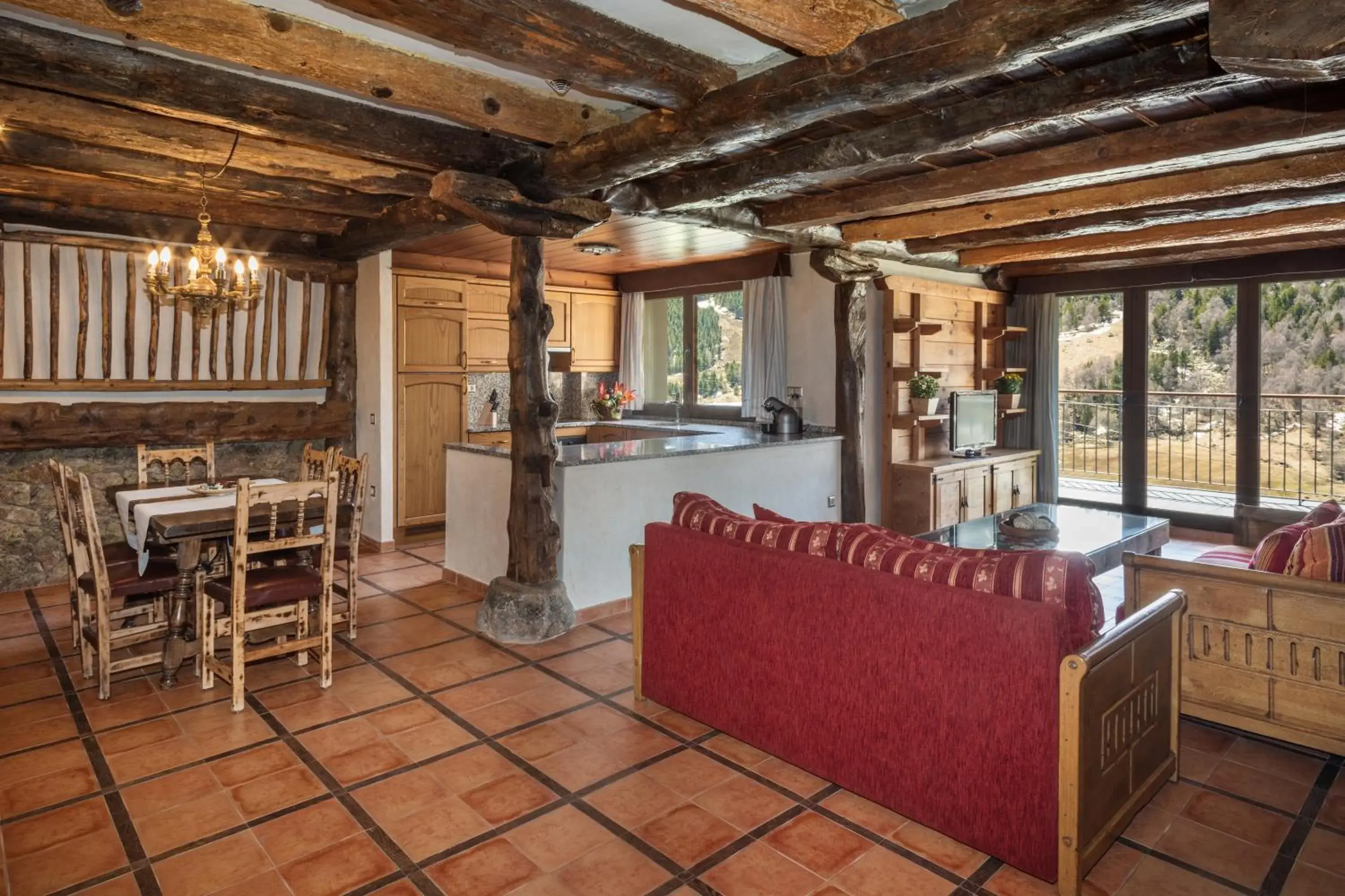 Suite with Terrace in Apartaments Els Llacs Suite with Terrace in Apartaments Els Llacs