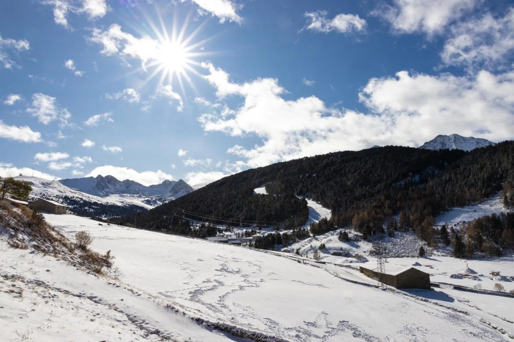 Natural landscape in Apartaments Els Llacs