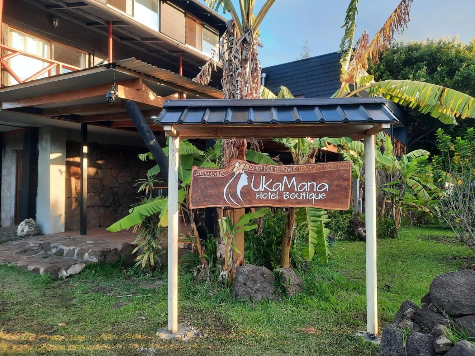Hotel Uka Mana
