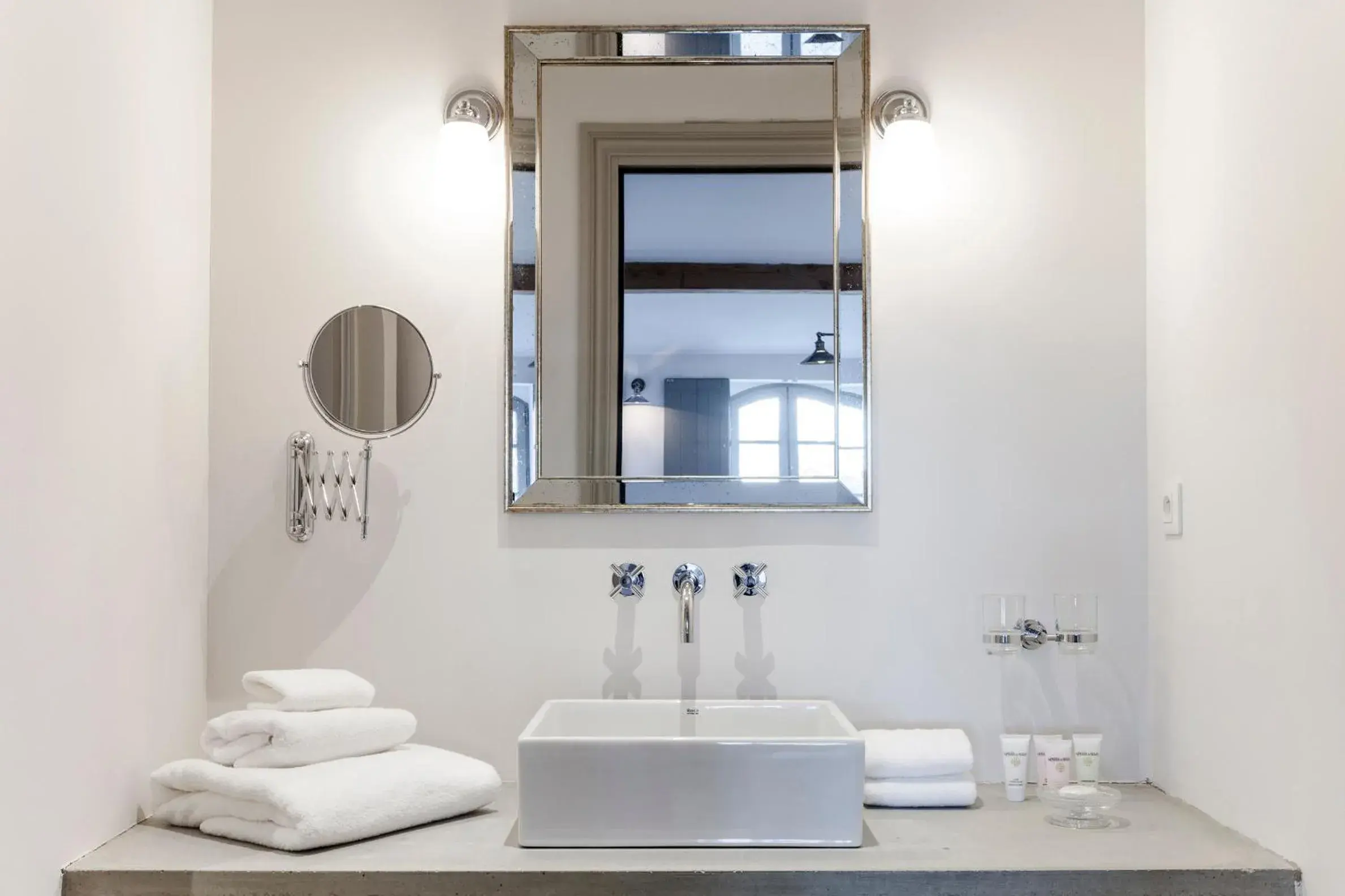 La Maison du Maréchal Ferrand in Château St Pierre de Serjac La Maison du Maréchal Ferrand in Château St Pierre de Serjac