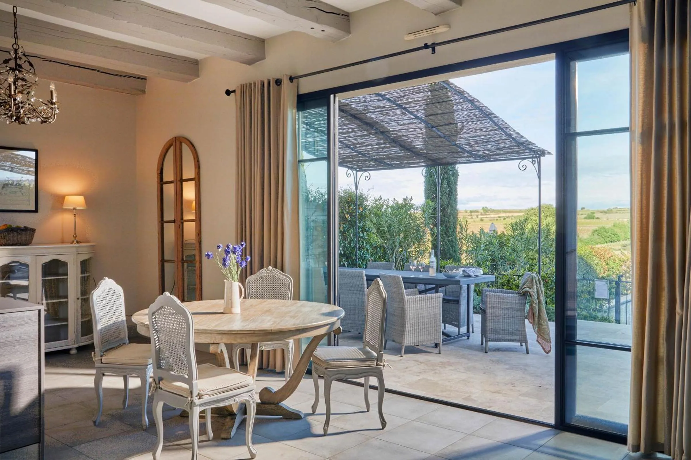 Patio in Château St Pierre de Serjac