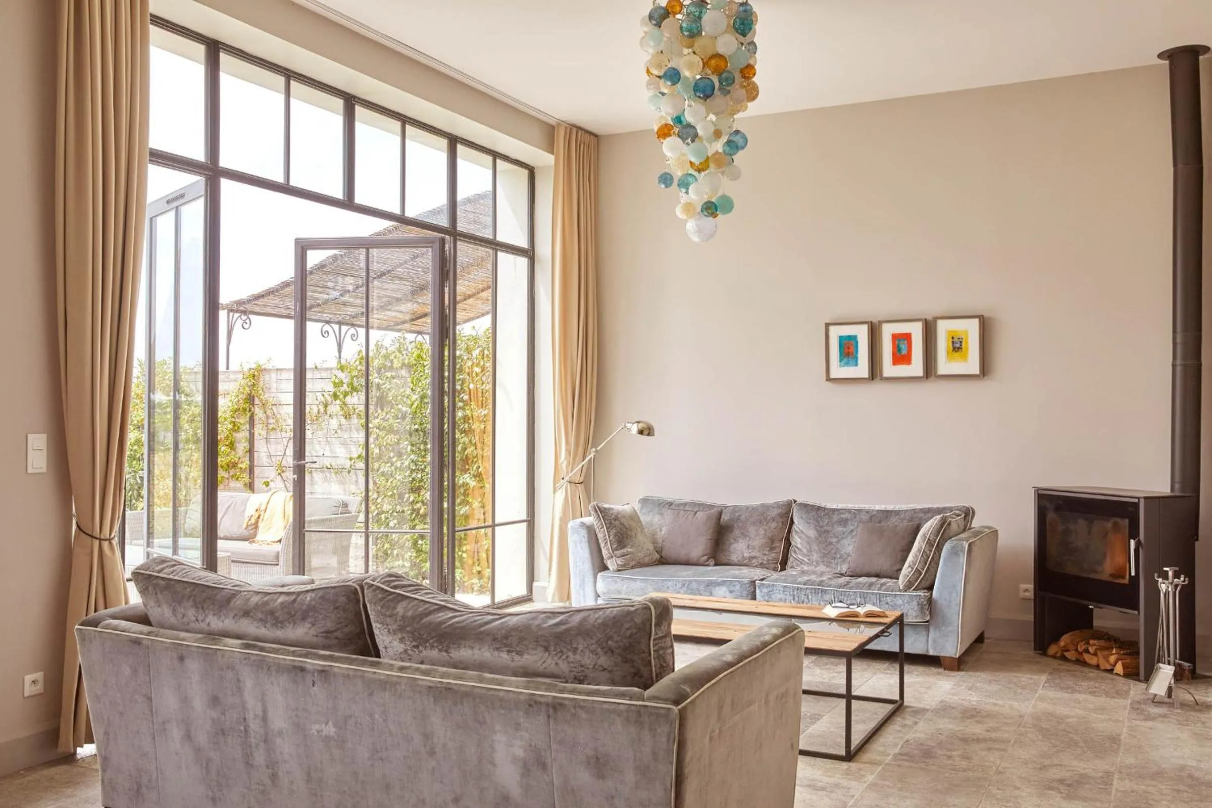 Living room in Château St Pierre de Serjac