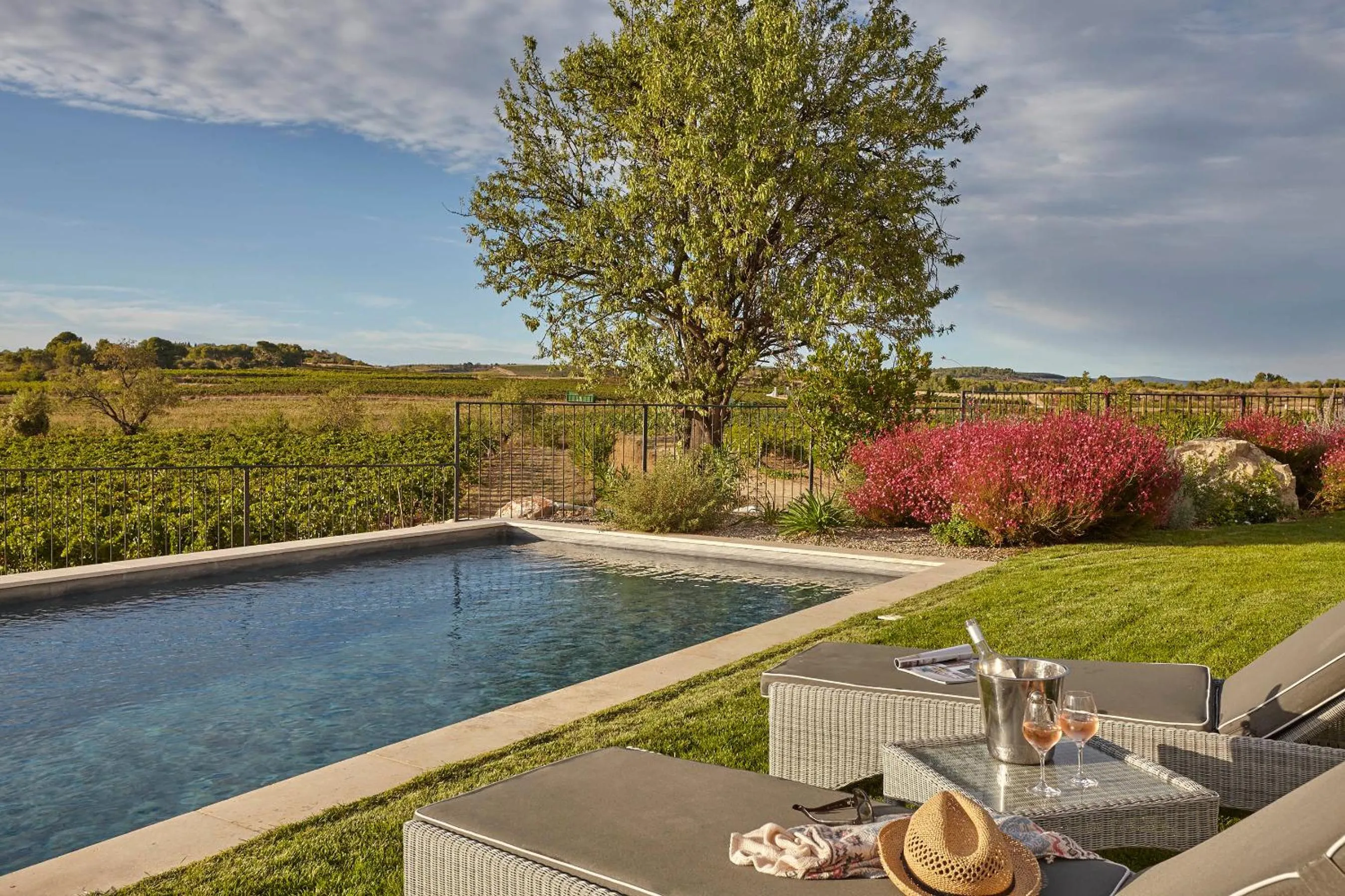 Swimming pool in Château St Pierre de Serjac