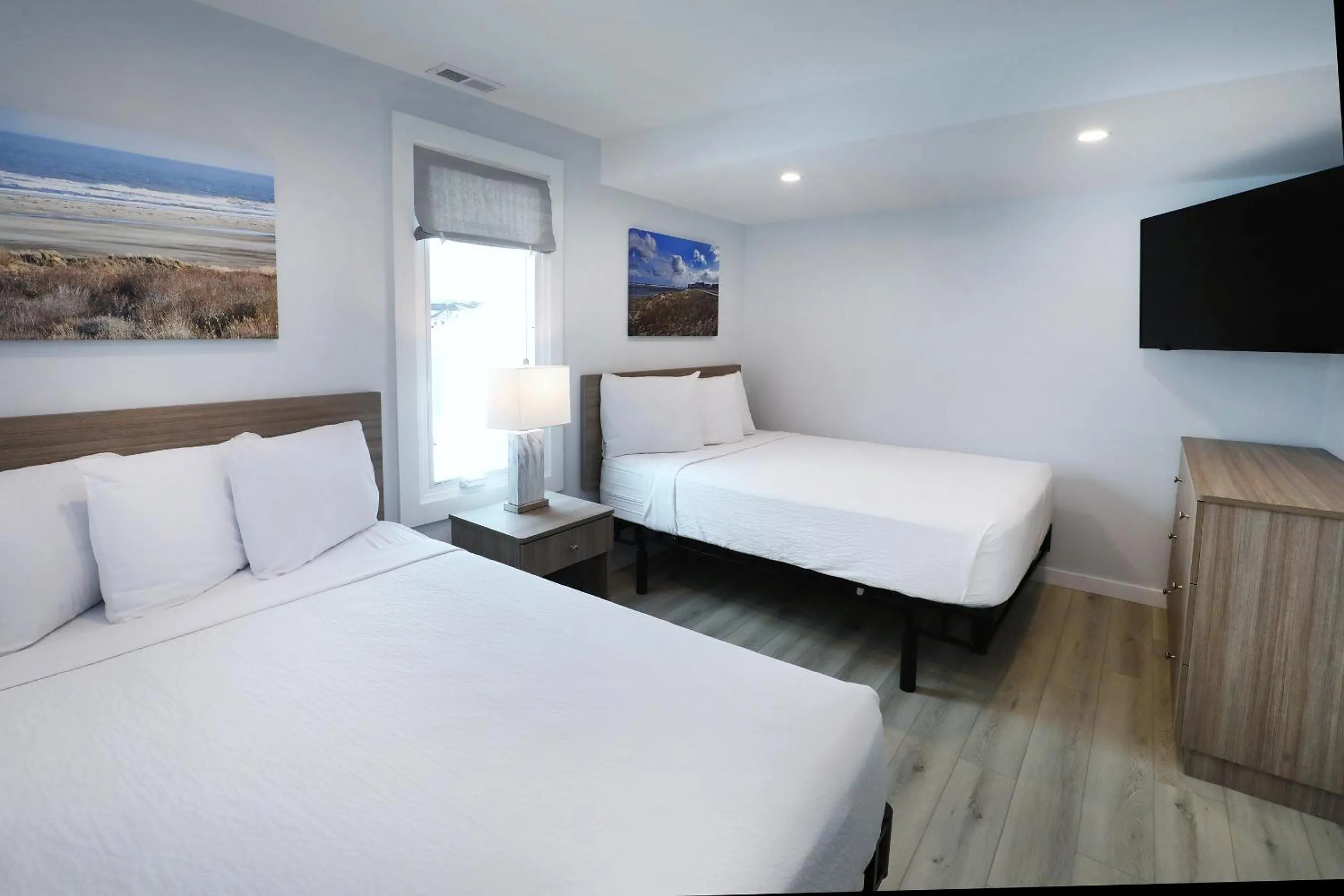 Bed in Matador Oceanfront Resort
