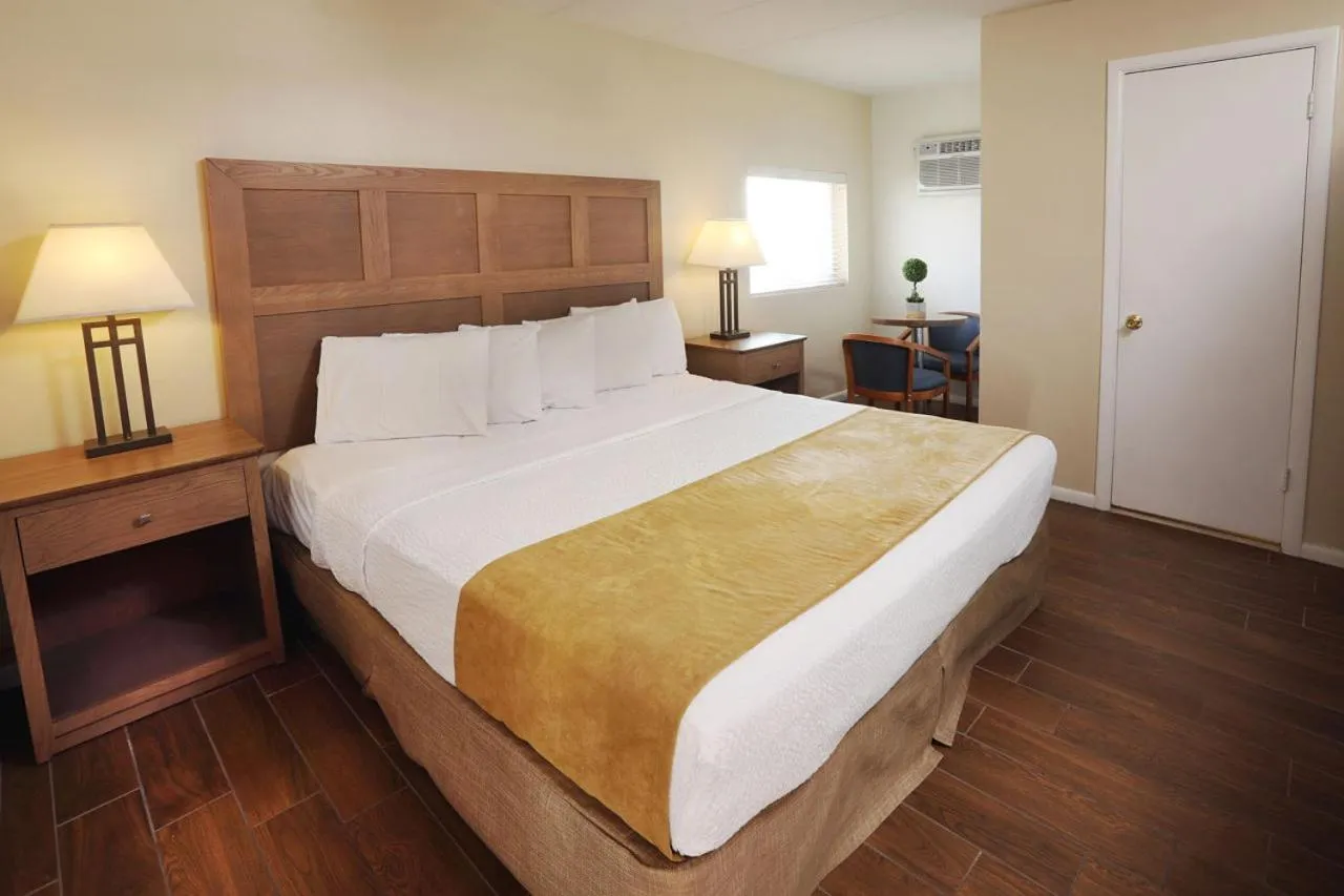 Bed in Matador Oceanfront Resort