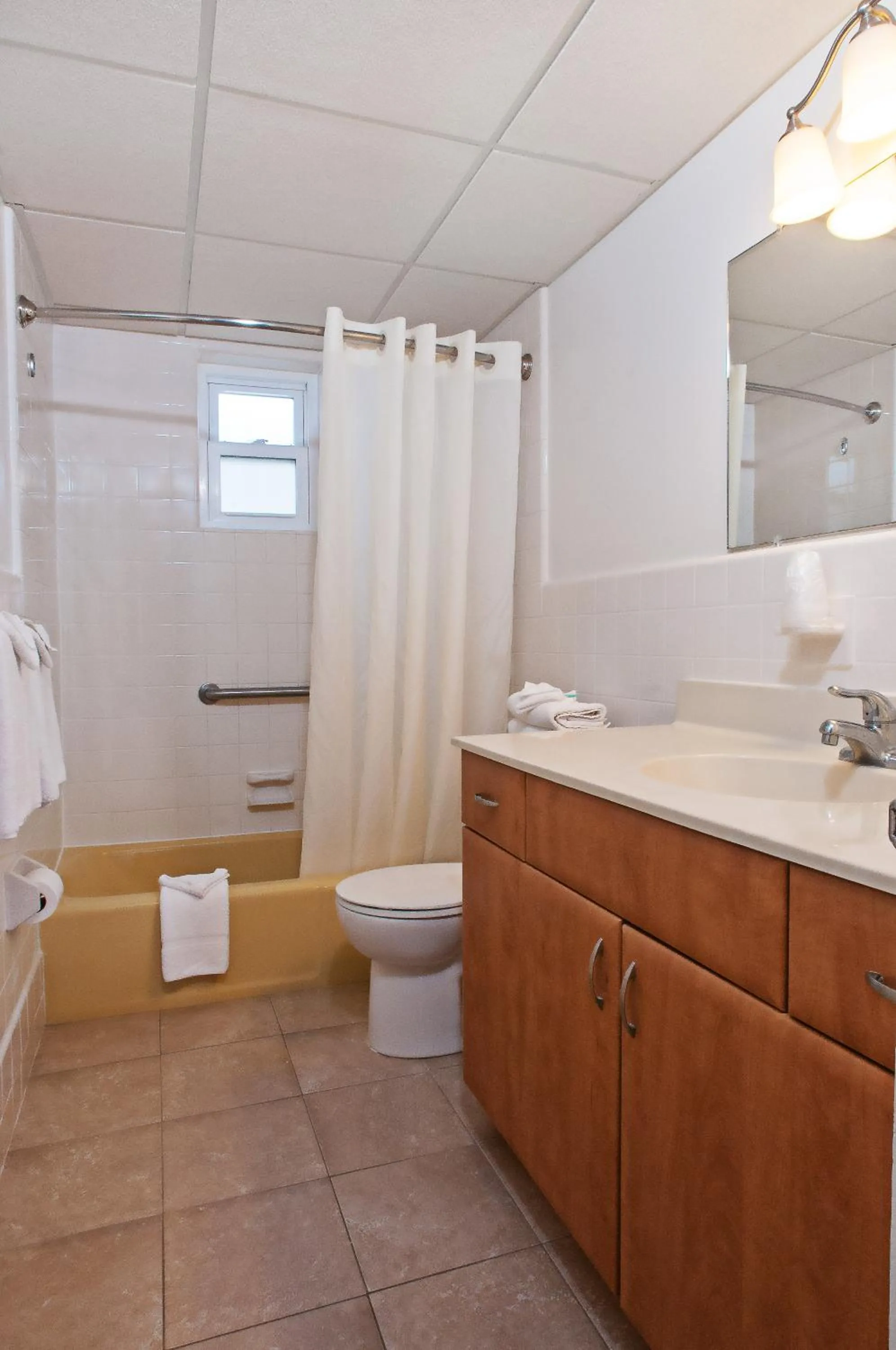 Bathroom in Matador Oceanfront Resort