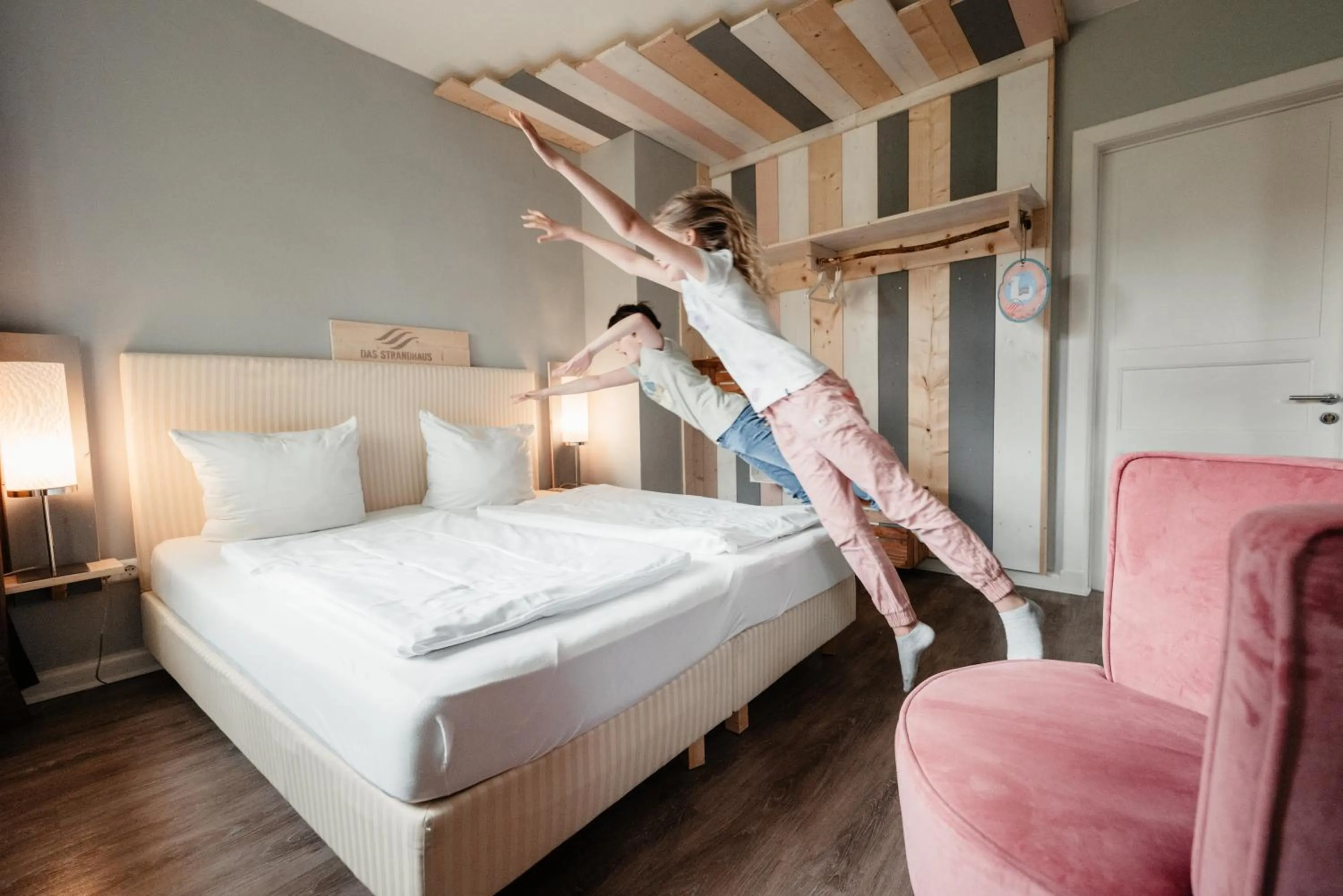 Bed in Hotel 'Das Strandhaus'