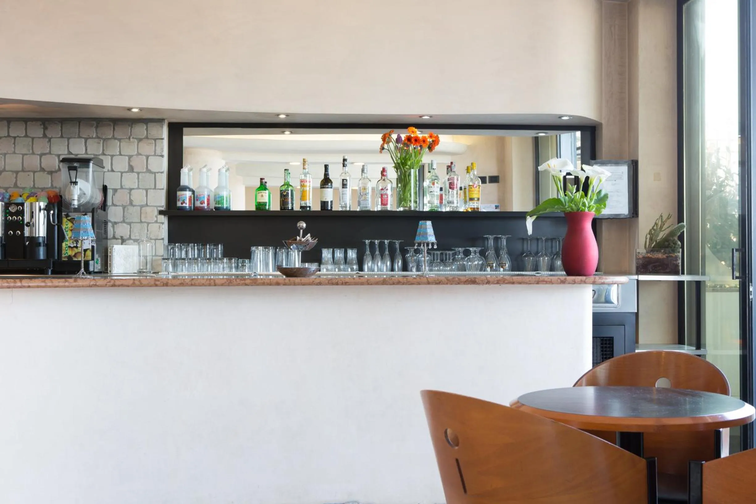 Lounge or bar in Amba Hotel