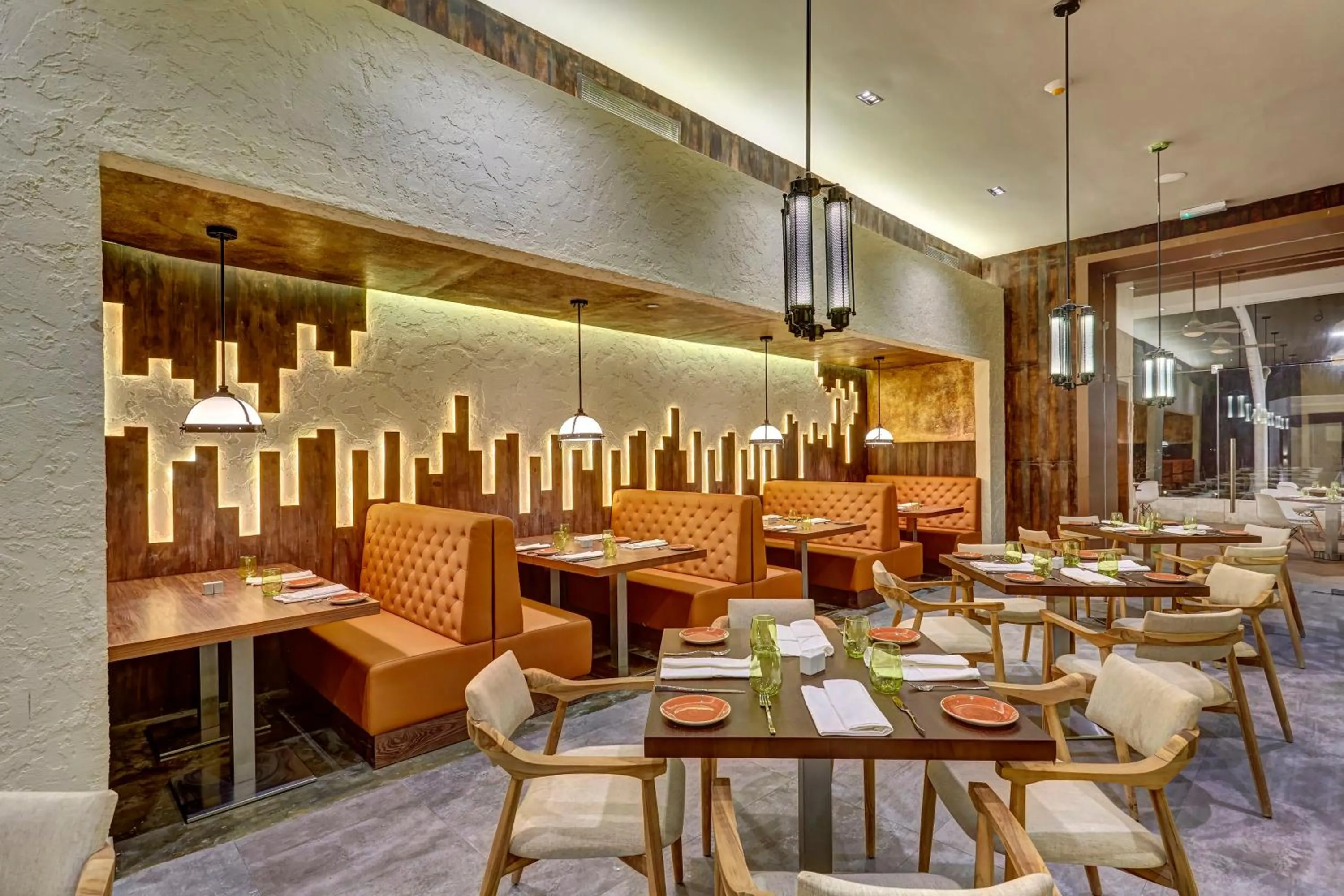 Restaurant/places to eat in Royalton Hideaway Negril, An Autograph Collection All-Inclusive Resort - Adults Only