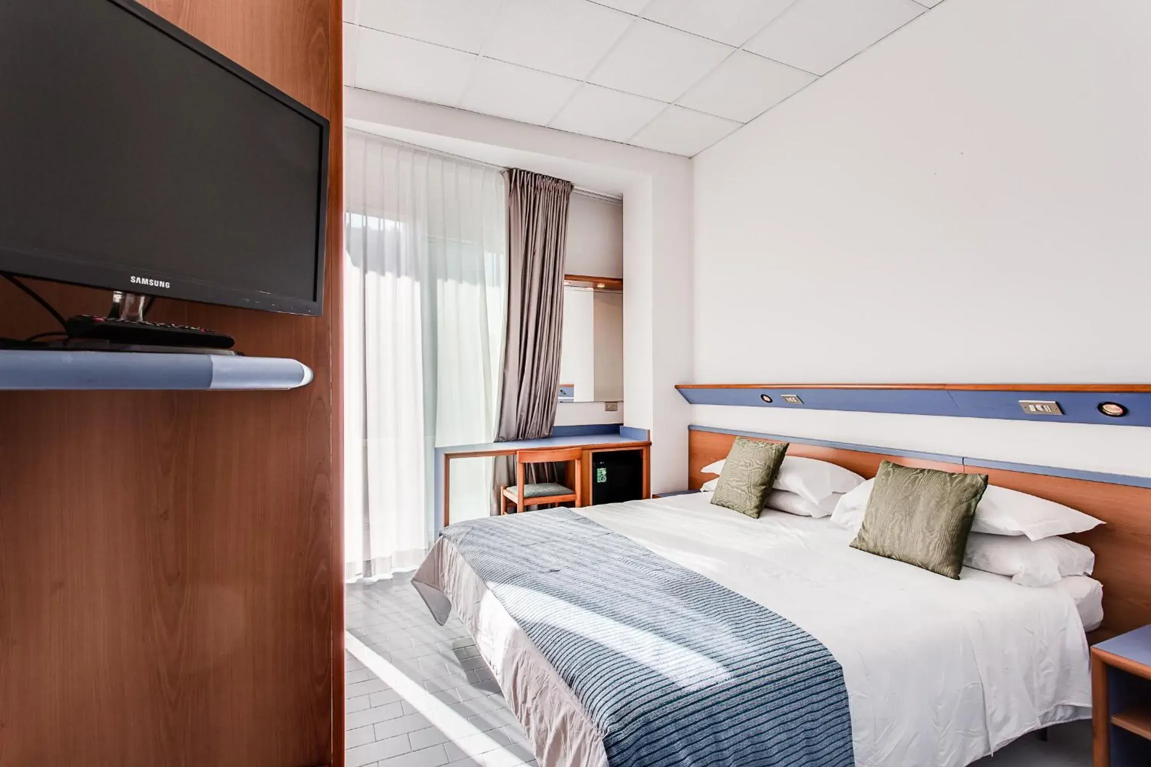 Double or Twin Room with Sea View in El Cid Campeador - Family Hotel Double or Twin Room with Sea View in El Cid Campeador - Family Hotel