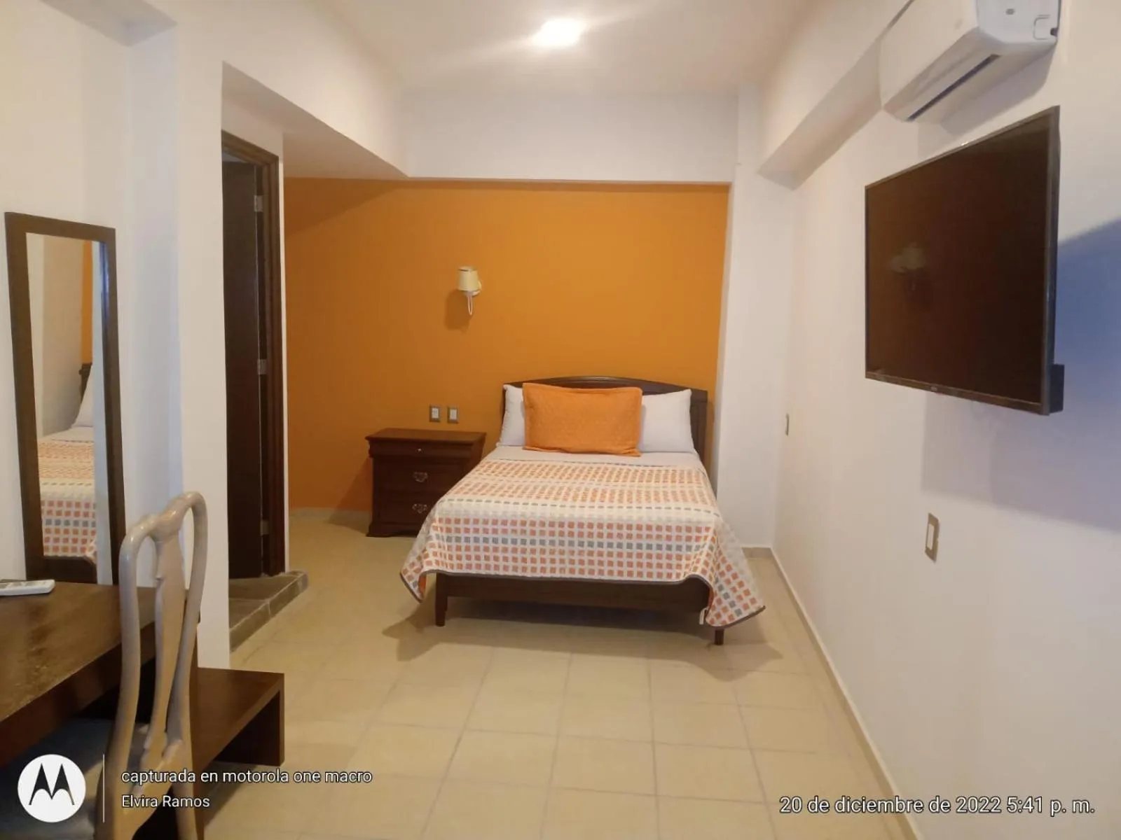 Photo of the whole room, Bed in Hotel Imperial