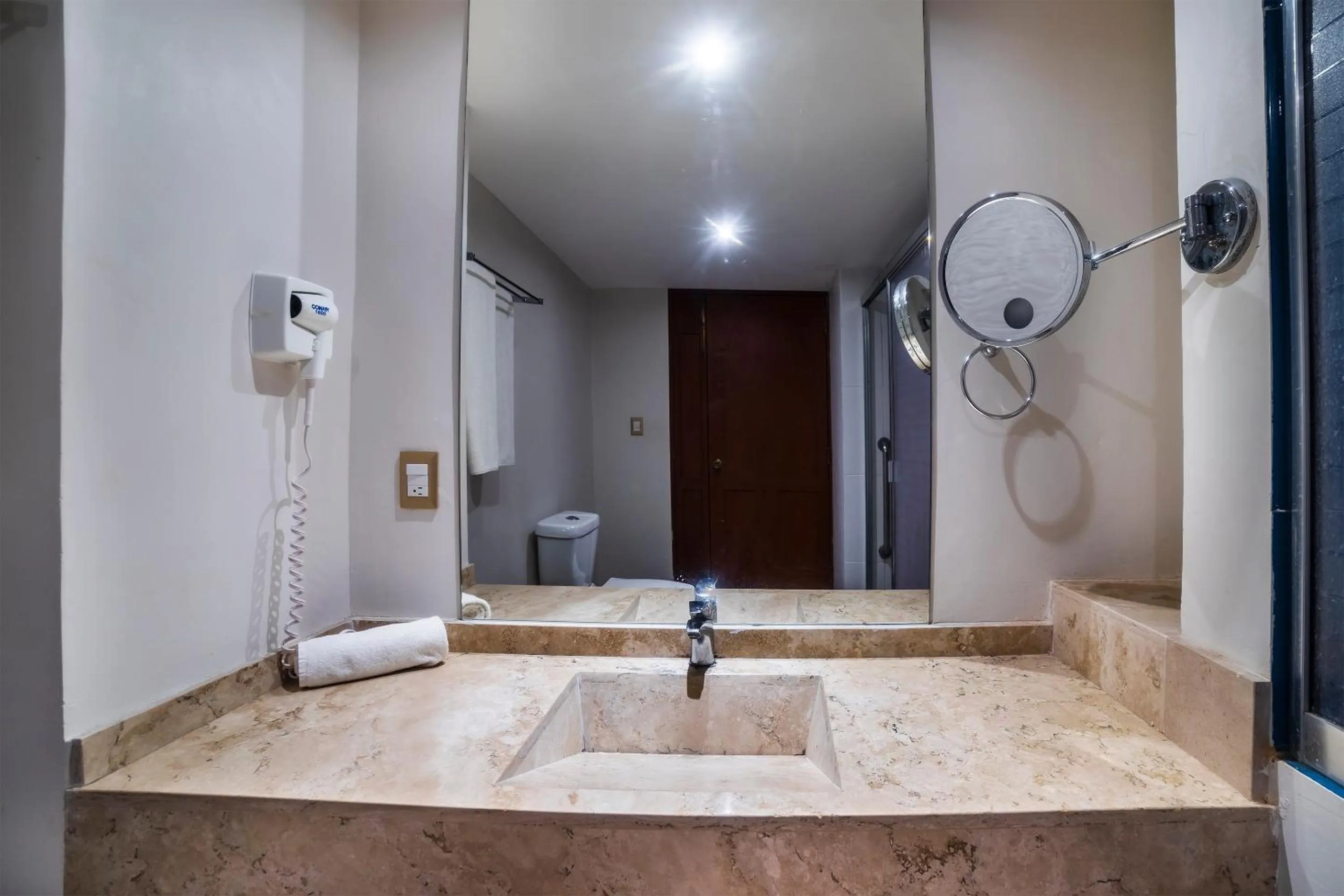 Bathroom in Hotel Imperial