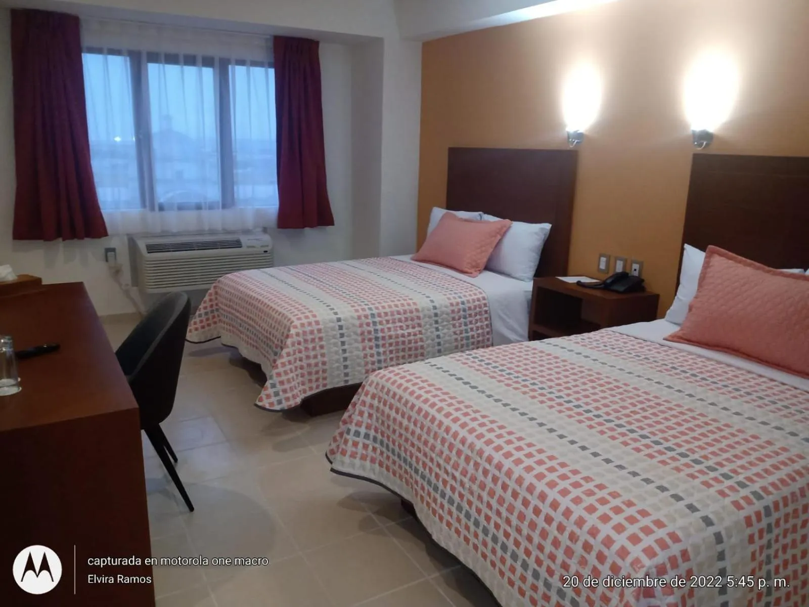 Photo of the whole room, Bed in Hotel Imperial