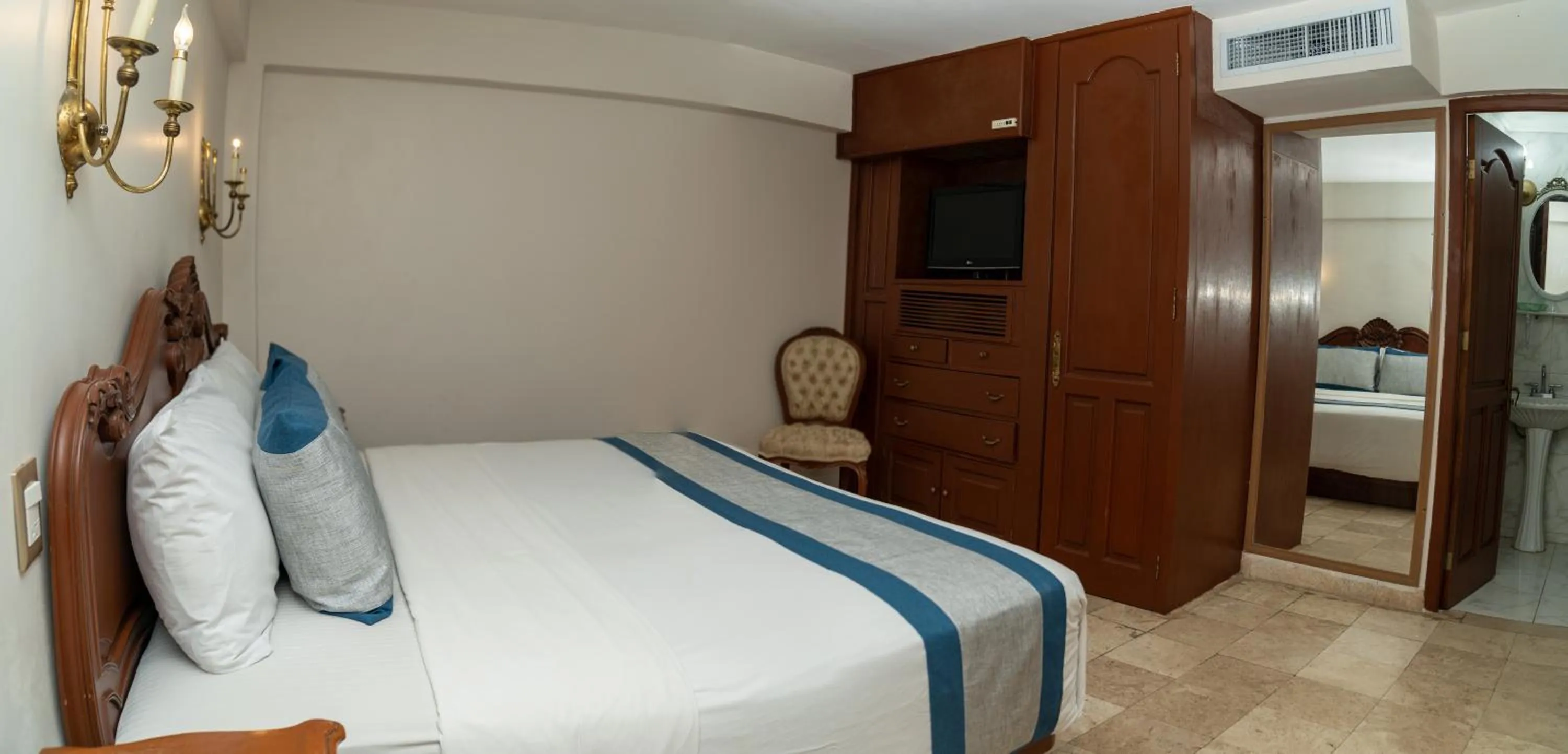 Bedroom, Bed in Hotel Imperial