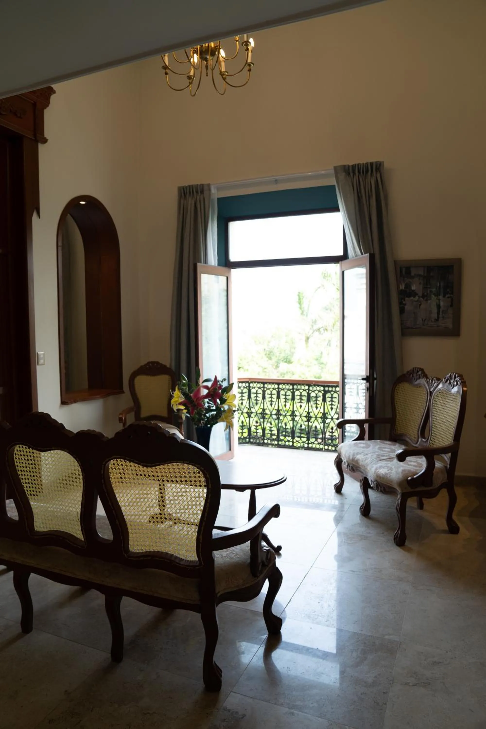Seating area in Hotel Imperial