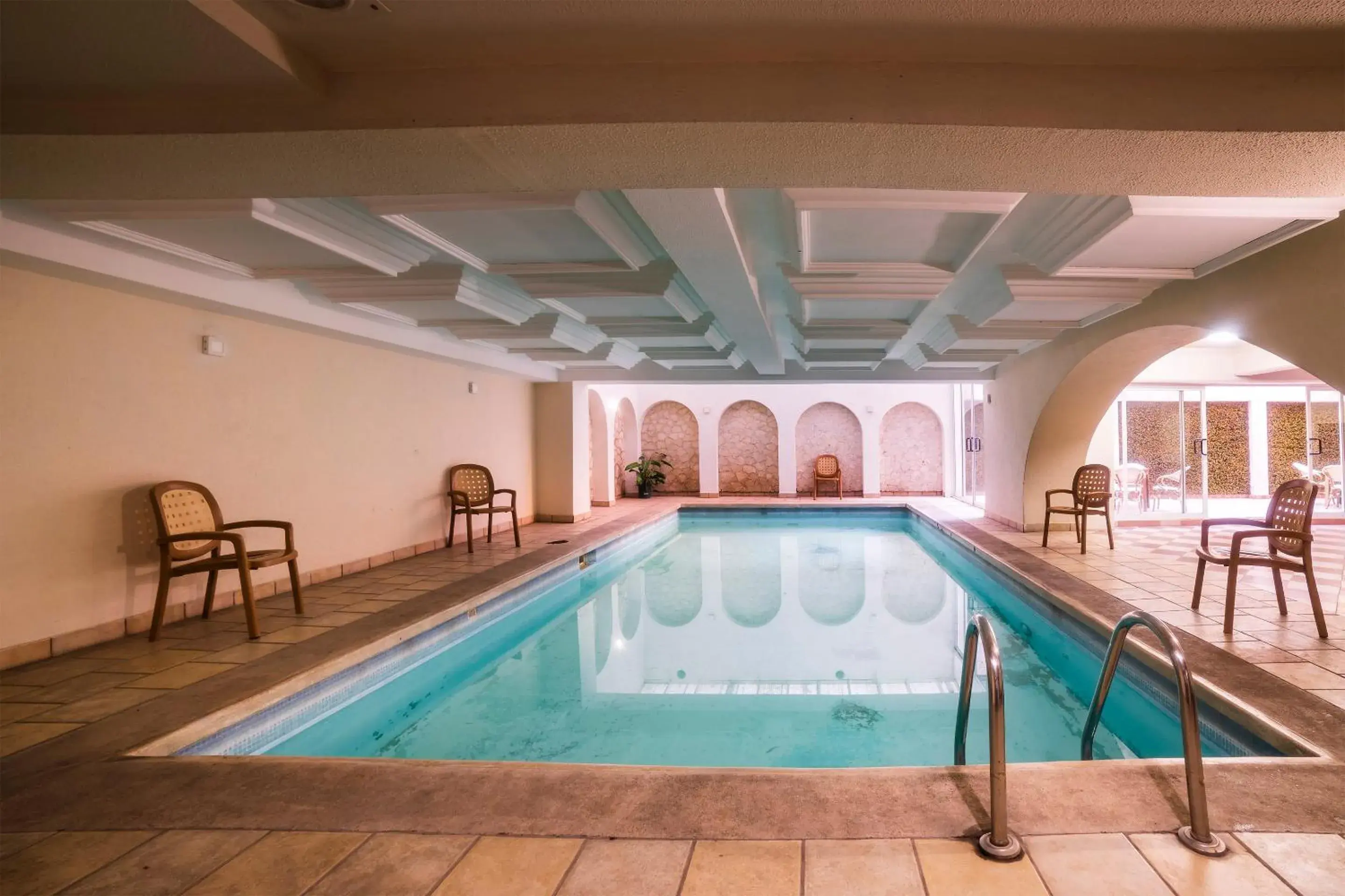 Swimming pool in Hotel Imperial Swimming pool in Hotel Imperial