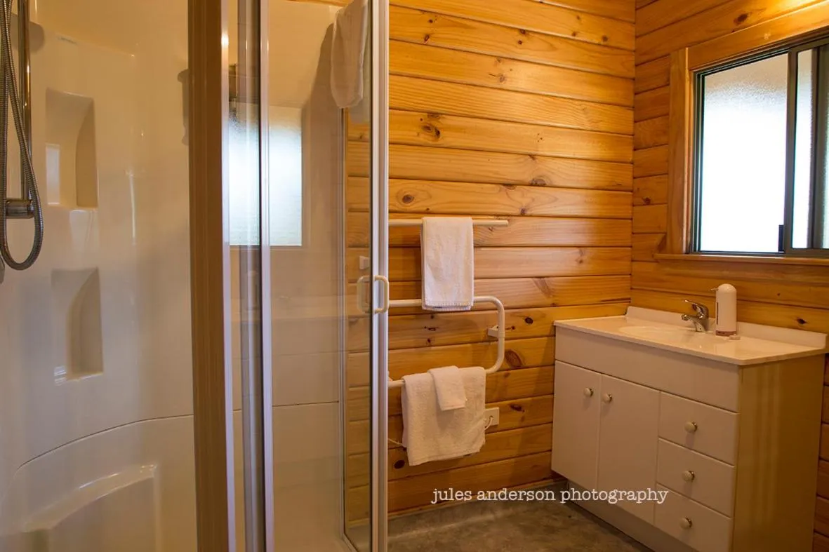 Bathroom in Paparoa Park Motel