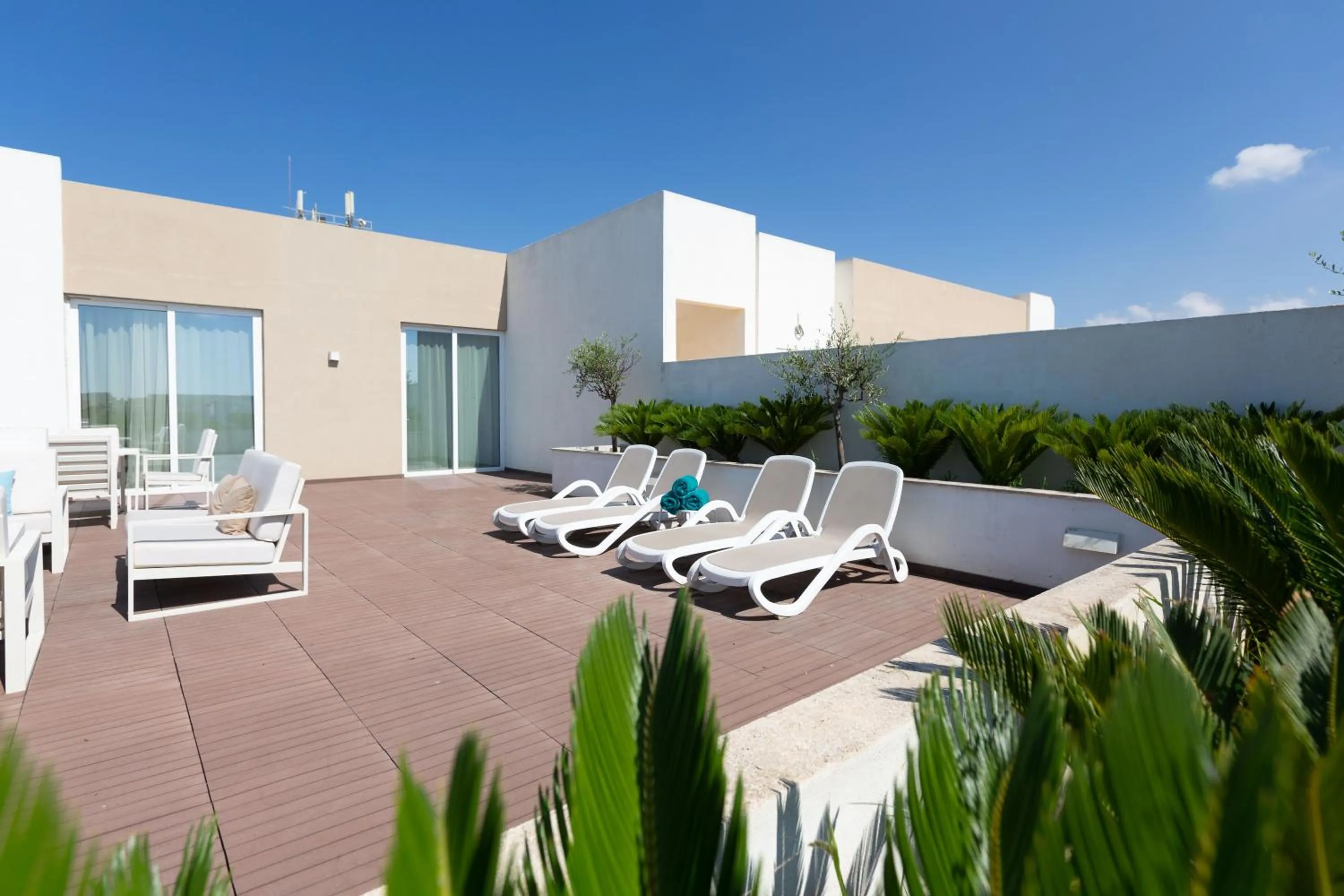 Balcony/Terrace in Salini Resort