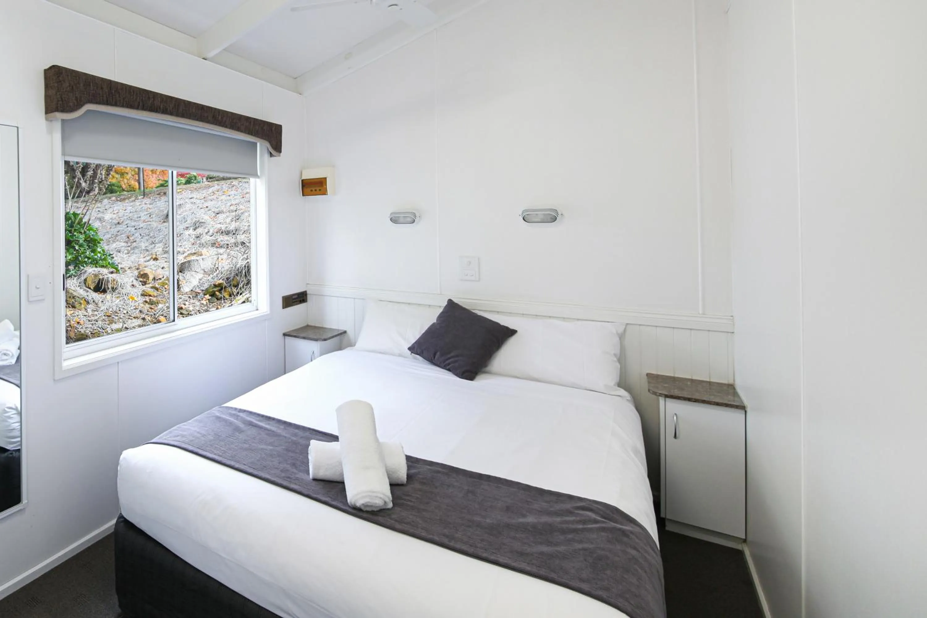 Bedroom, Bed in Bright Riverside Holiday Park