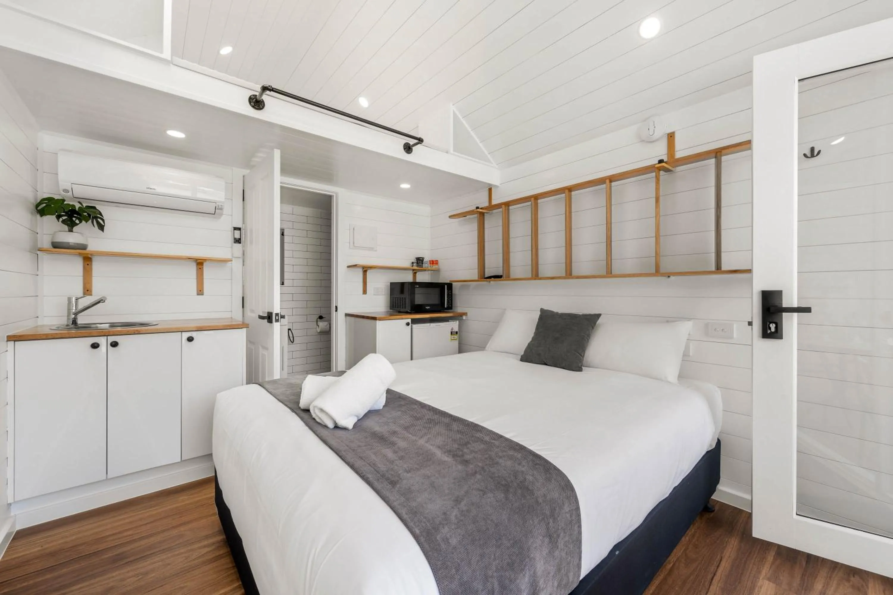 Photo of the whole room, Bed in Bright Riverside Holiday Park