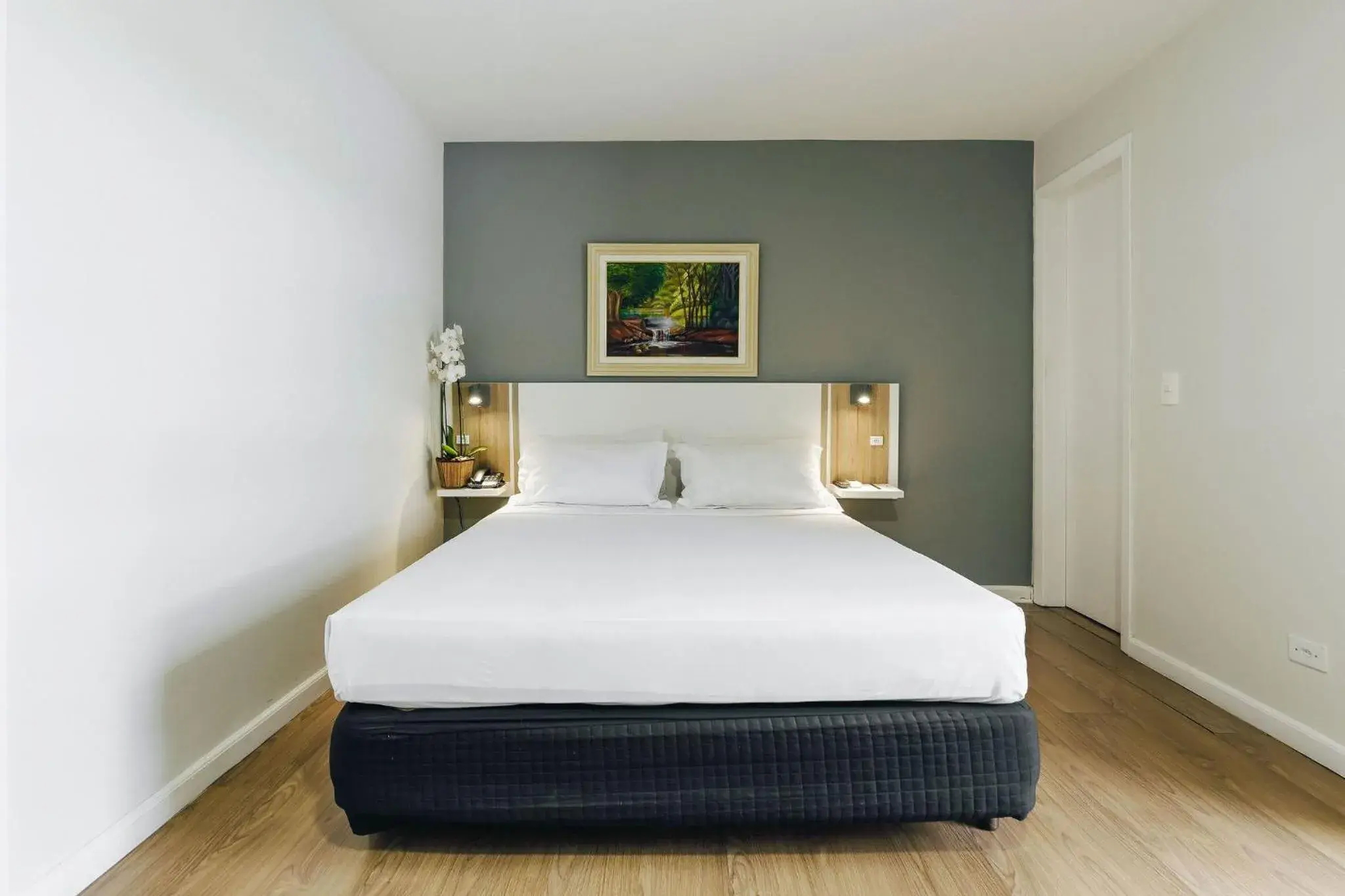 Bed in Bristol Upper Curitiba Alto da XV Bed in Bristol Upper Curitiba Alto da XV