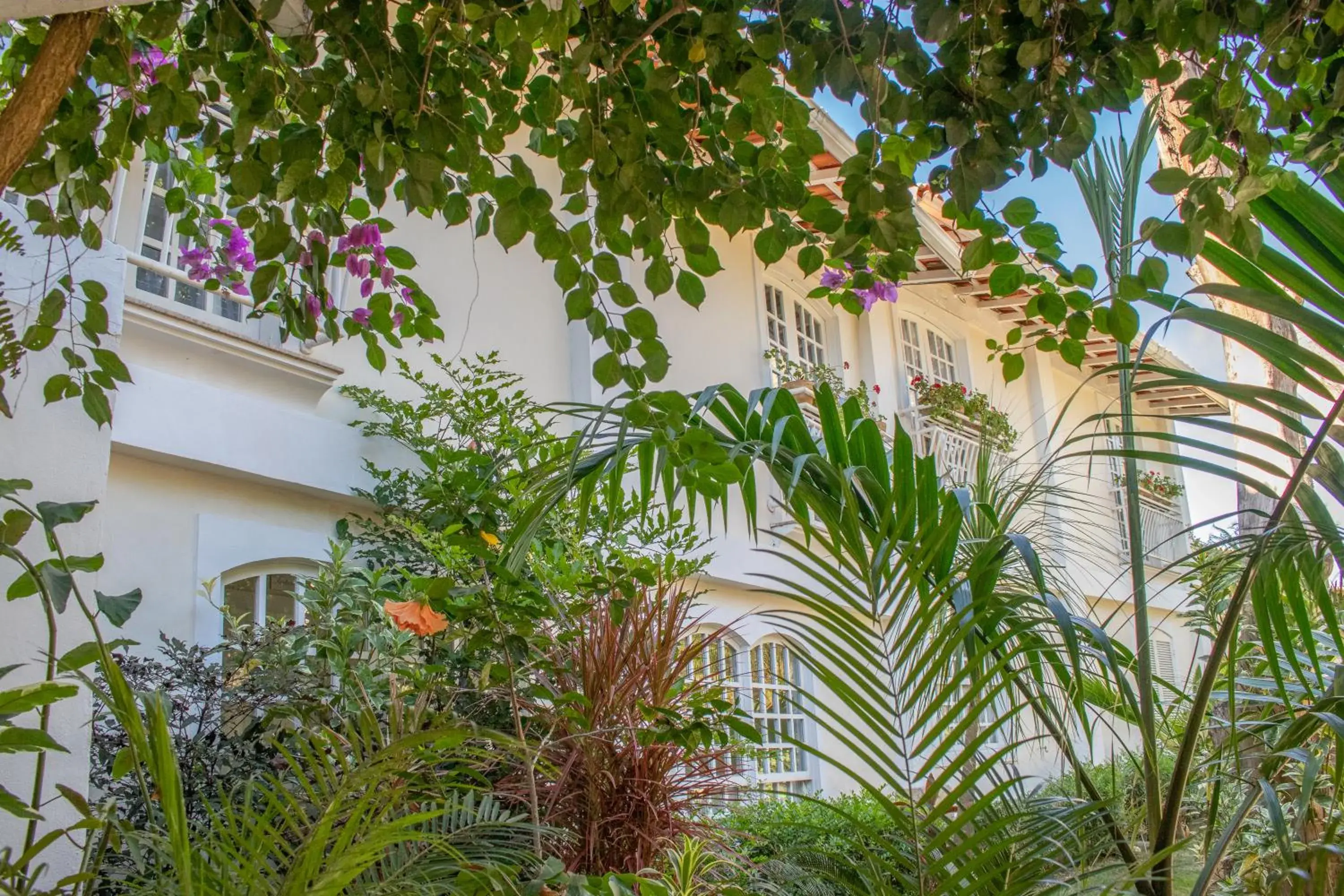 Facade/entrance in Auberge de la Langouste Facade/entrance in Auberge de la Langouste