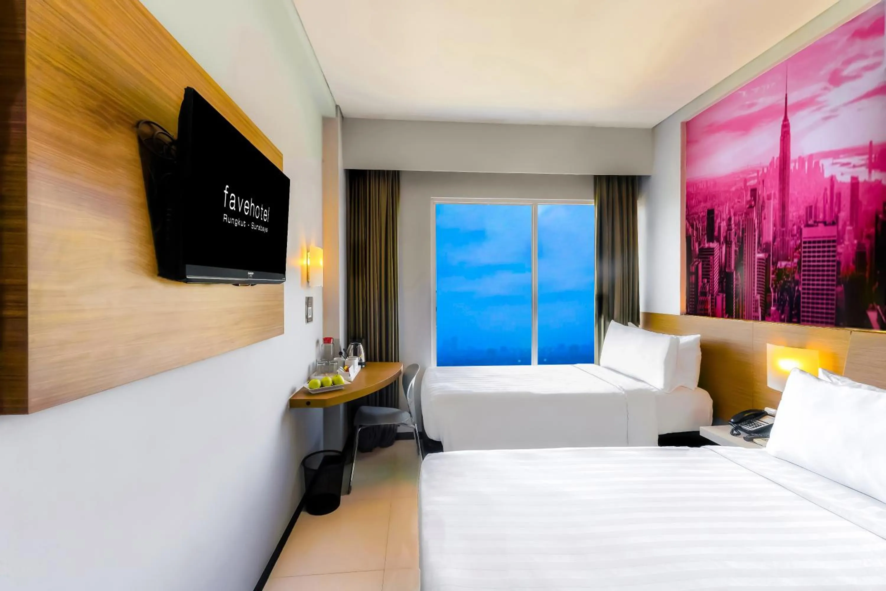 Bedroom, Bed in favehotel Rungkut Surabaya