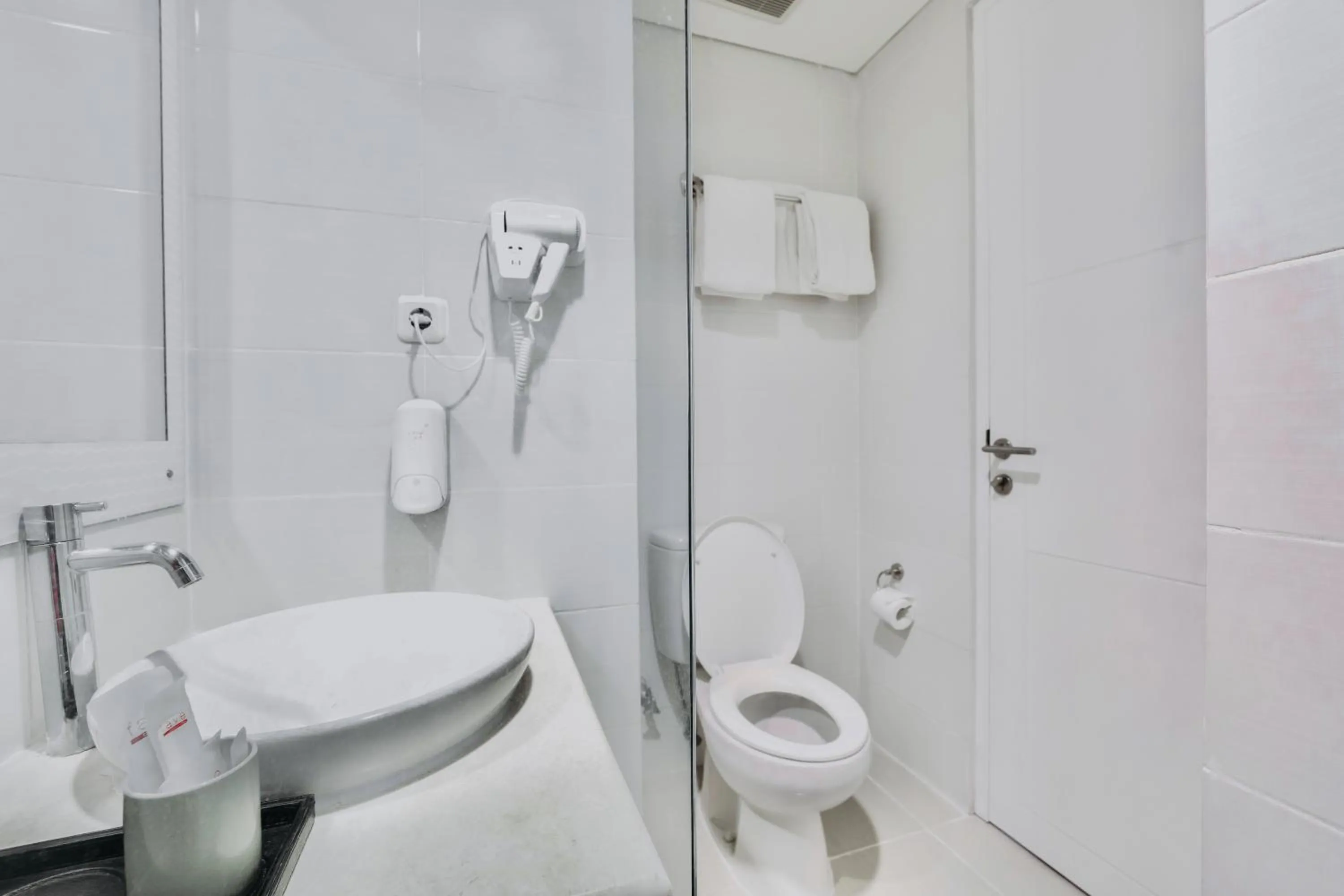 Bathroom in favehotel Rungkut Surabaya