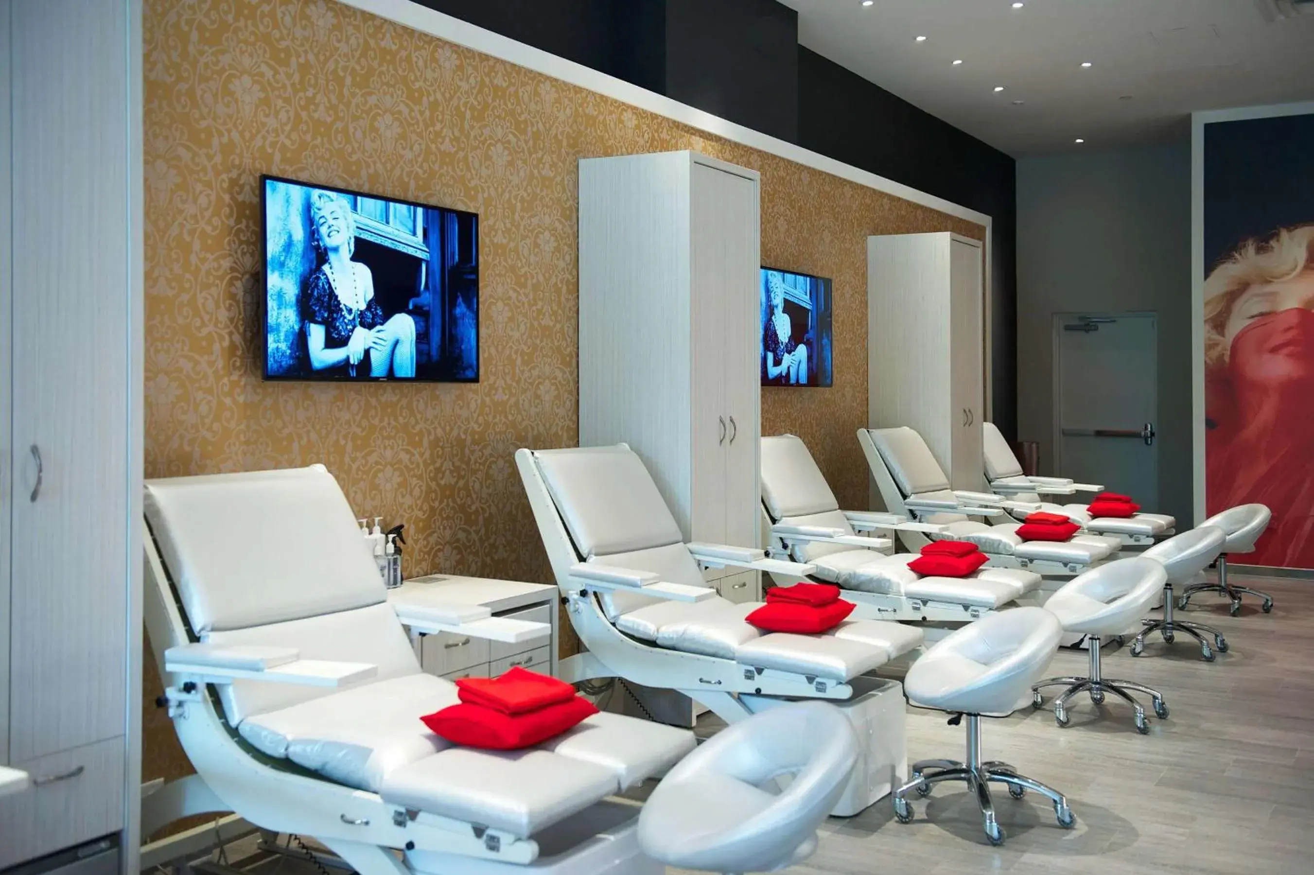 Spa and wellness centre/facilities in Hyatt Regency Grand Cypress Resort - Free Shuttle to Theme Parks! Spa and wellness centre/facilities in Hyatt Regency Grand Cypress Resort - Free Shuttle to Theme Parks!