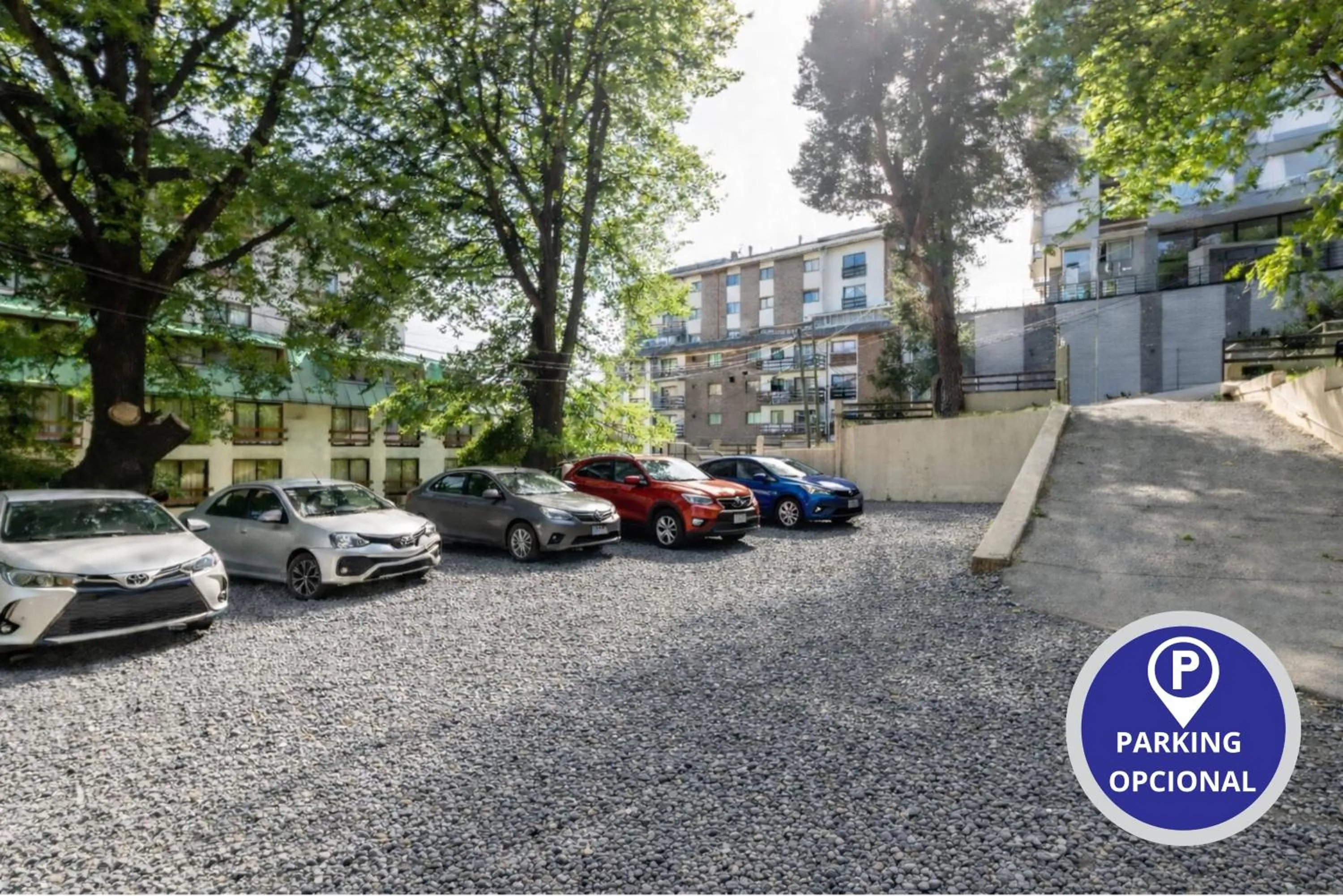 Parking in Soft Bariloche Hotel