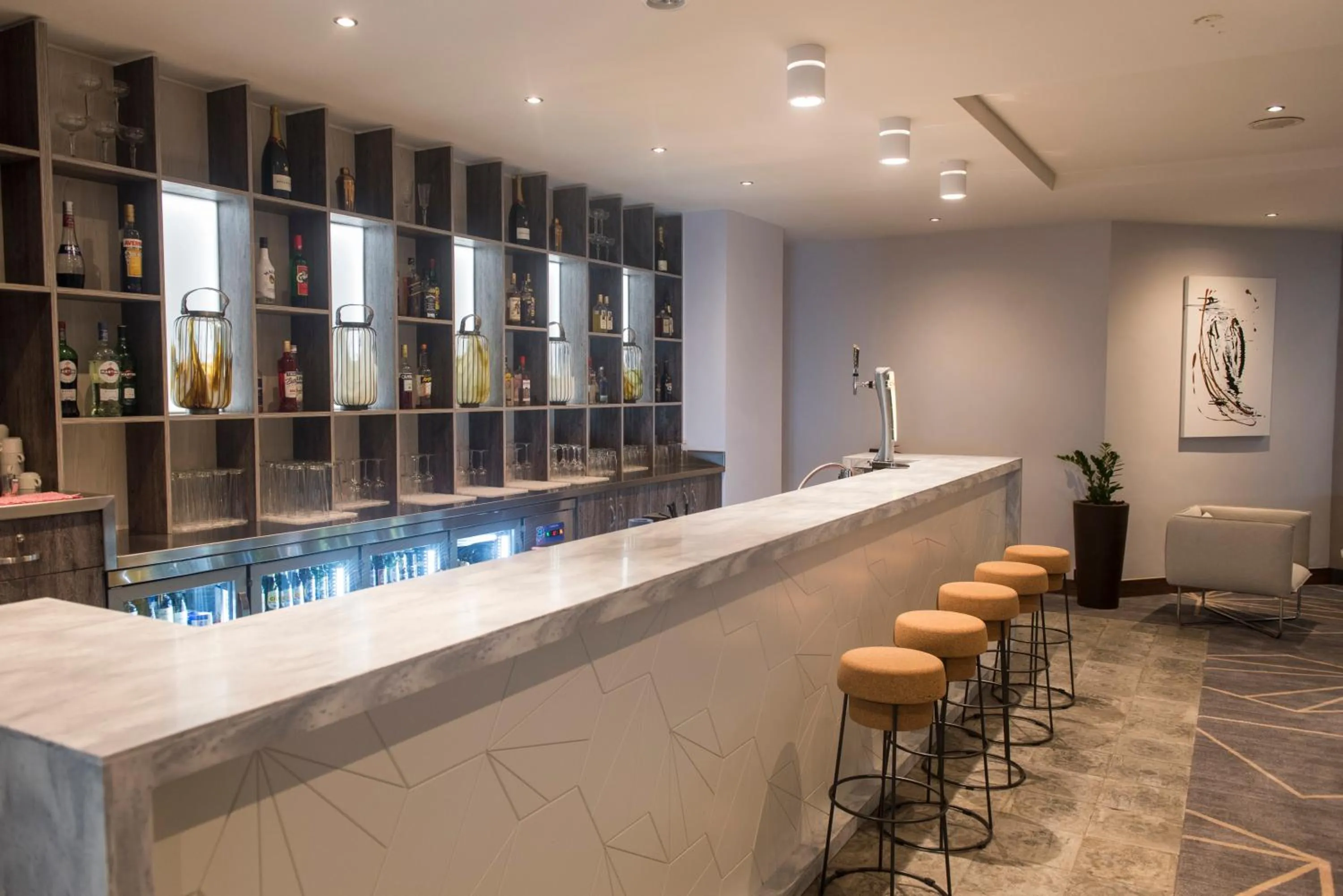 Lounge or bar in Radisson Blu Resort, Malta St. Julian's