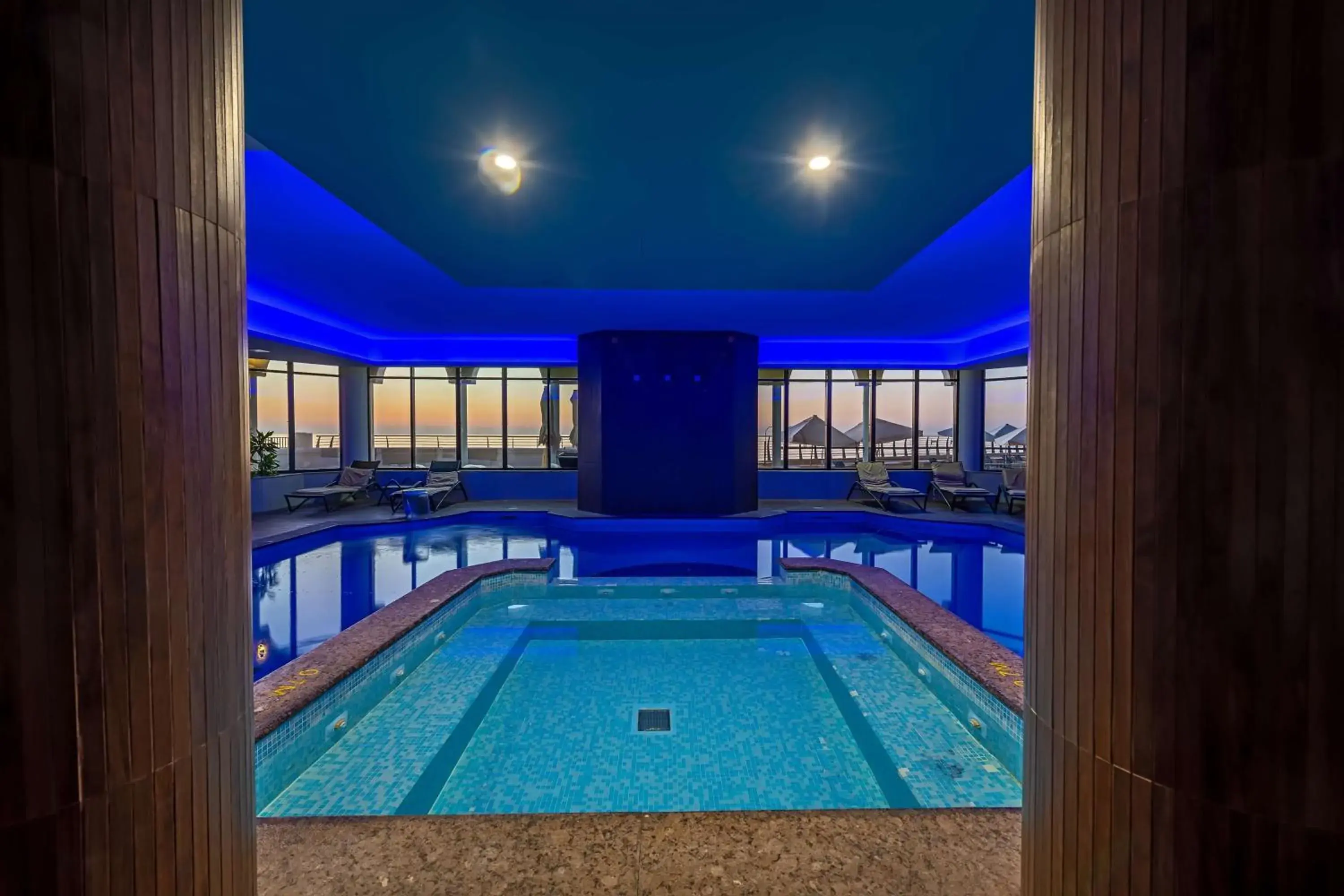 Pool view in Radisson Blu Resort, Malta St. Julian's Pool view in Radisson Blu Resort, Malta St. Julian's