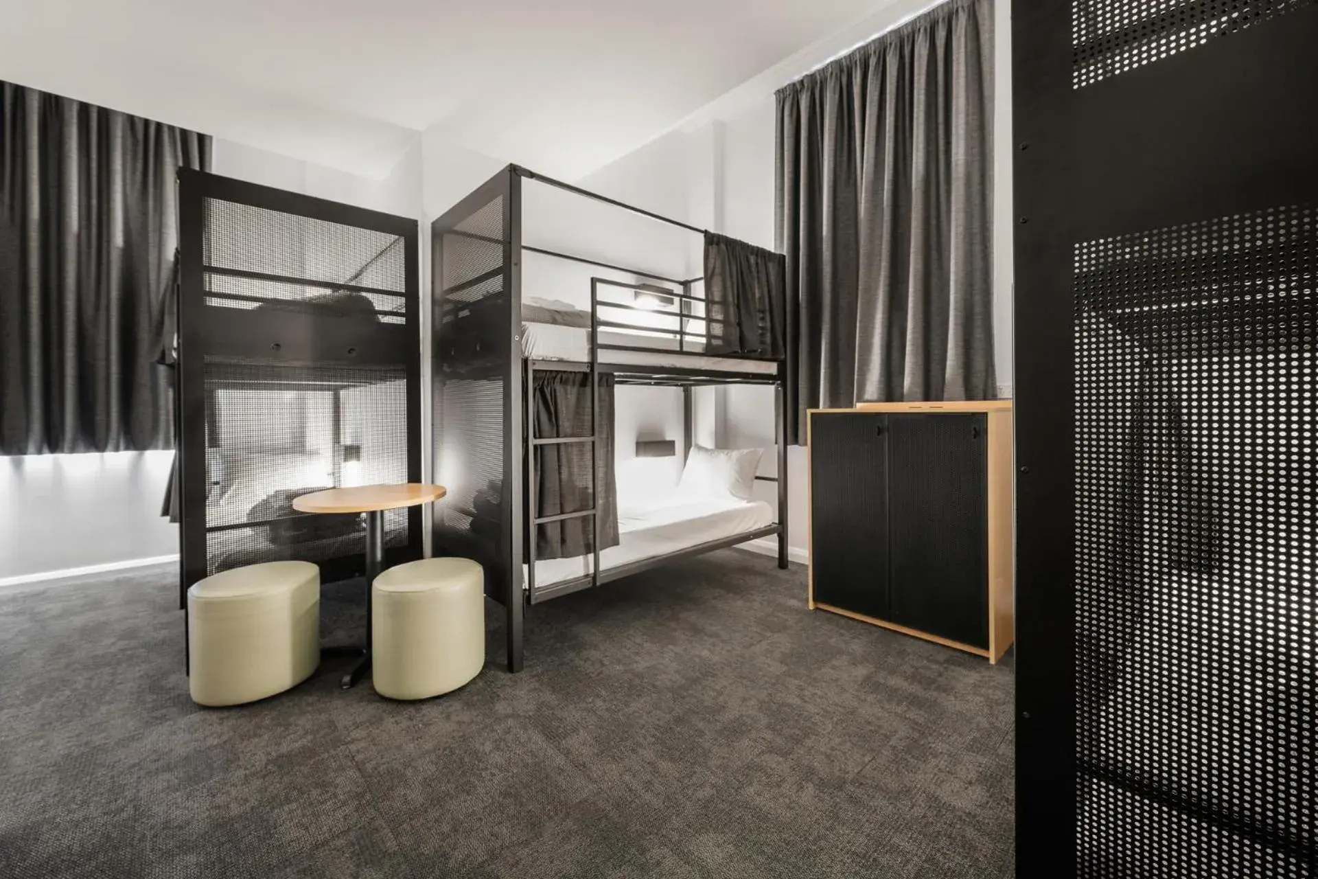 Bedroom, Bed in YHA Sydney Central Bedroom, Bed in YHA Sydney Central