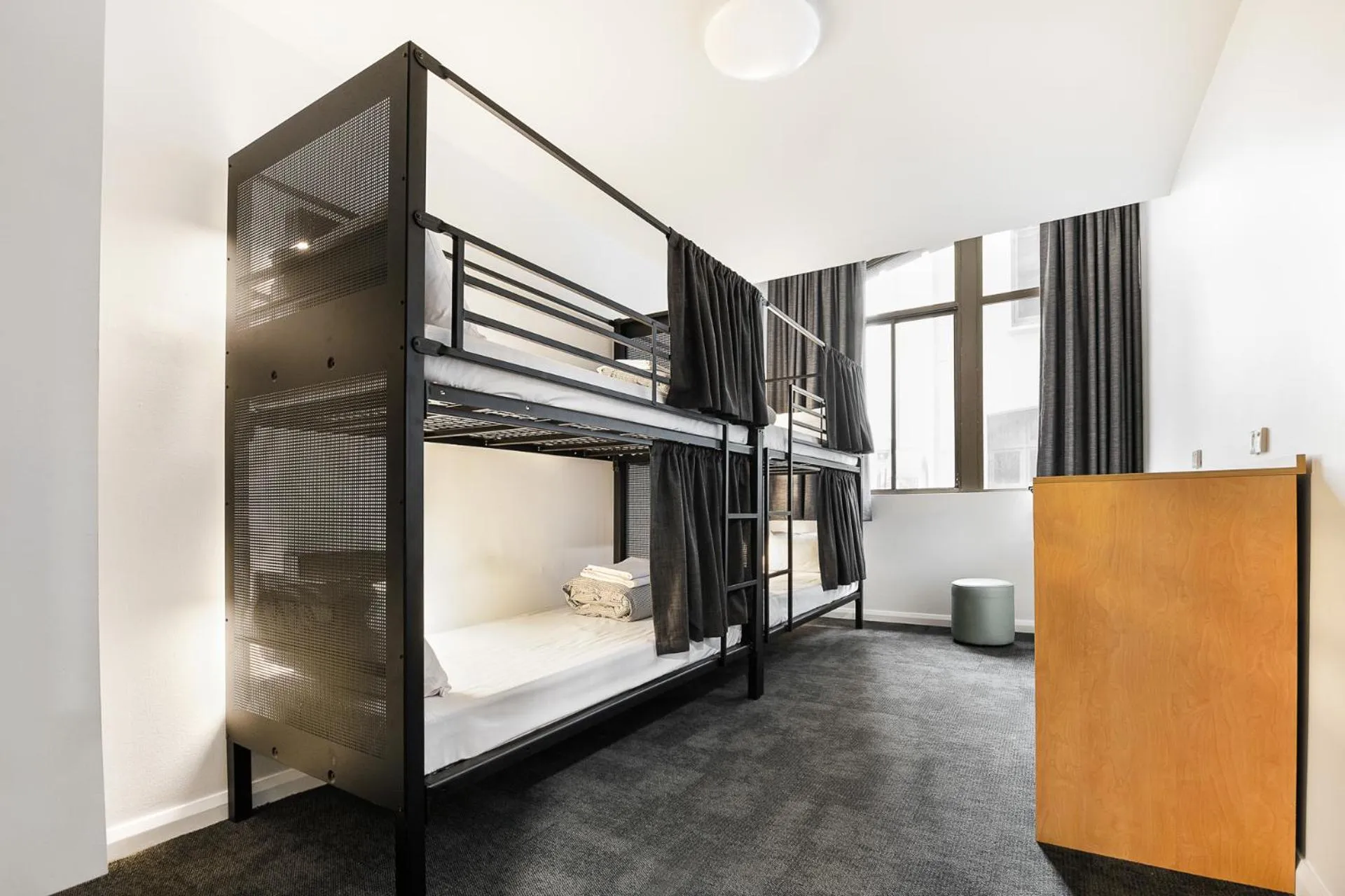 Bedroom, Bed in YHA Sydney Central