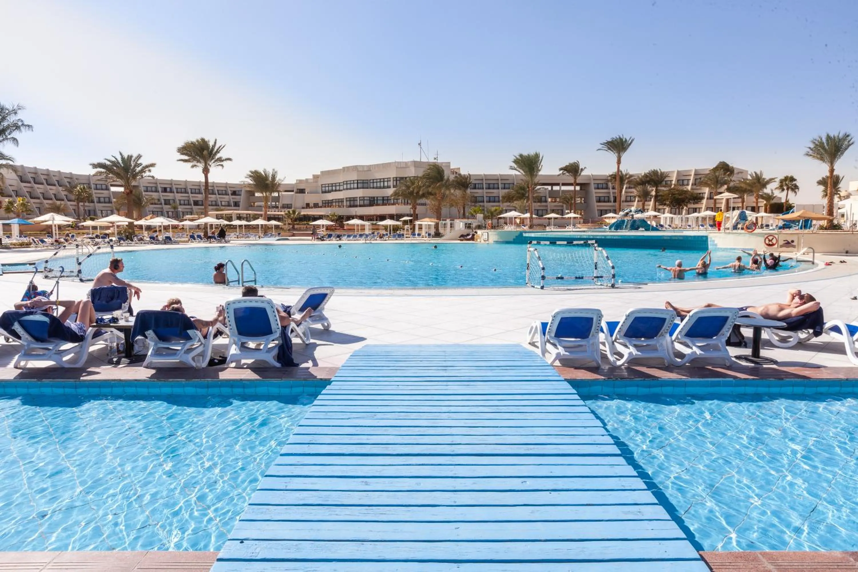 Swimming pool in Pharaoh Azur Resort