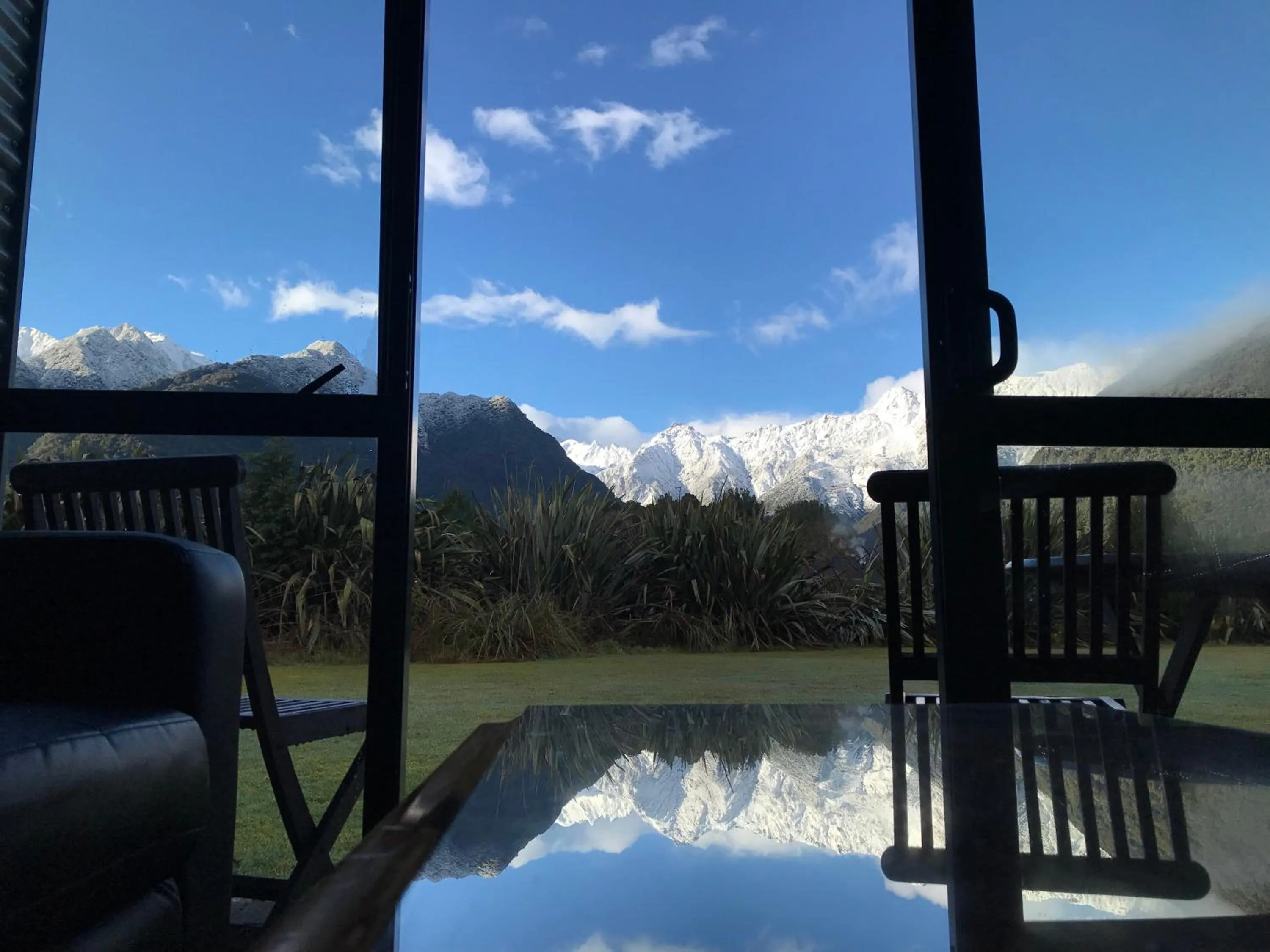 Mountain view in Sunset Motel