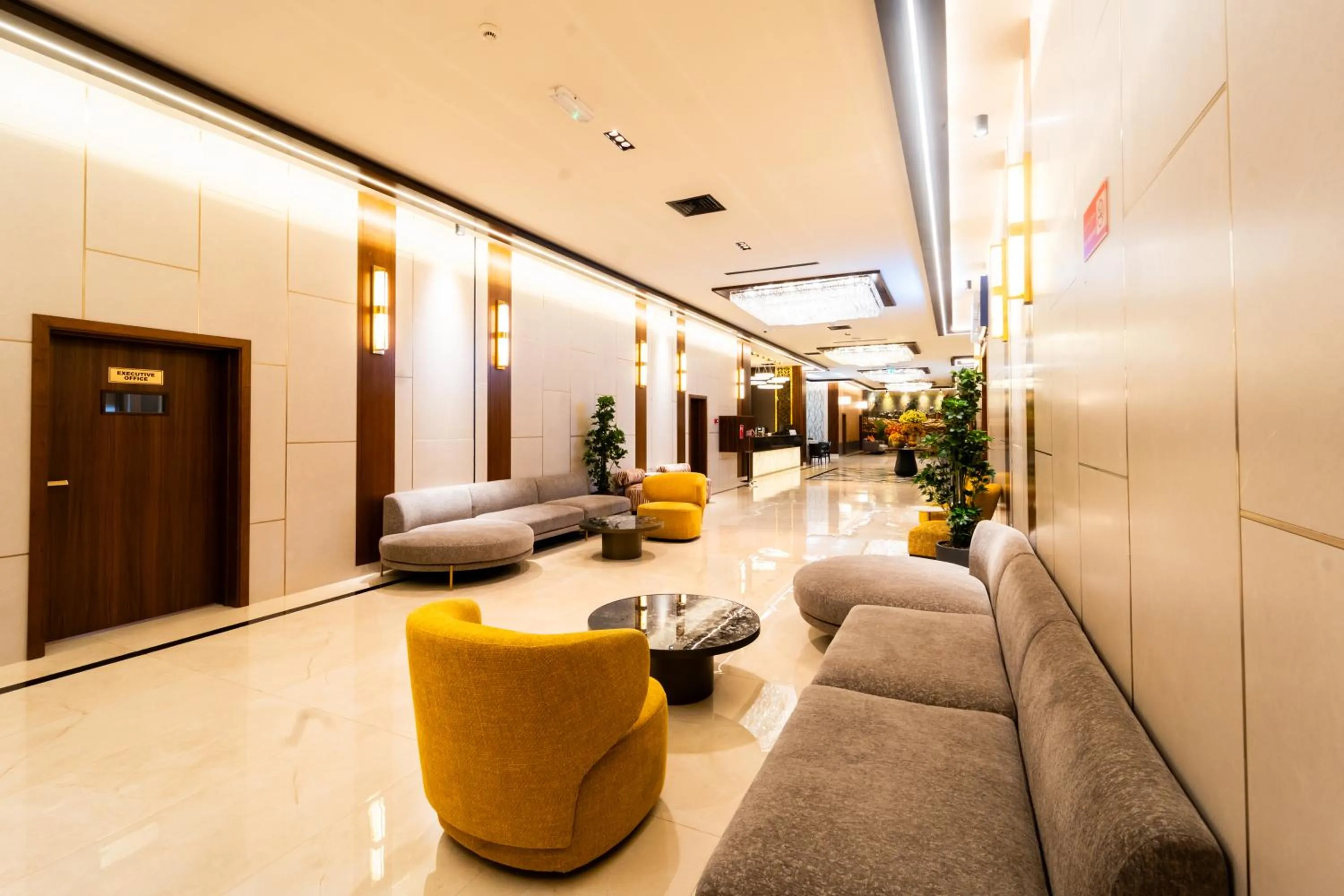 Lobby or reception in Grand Astoria Hotel