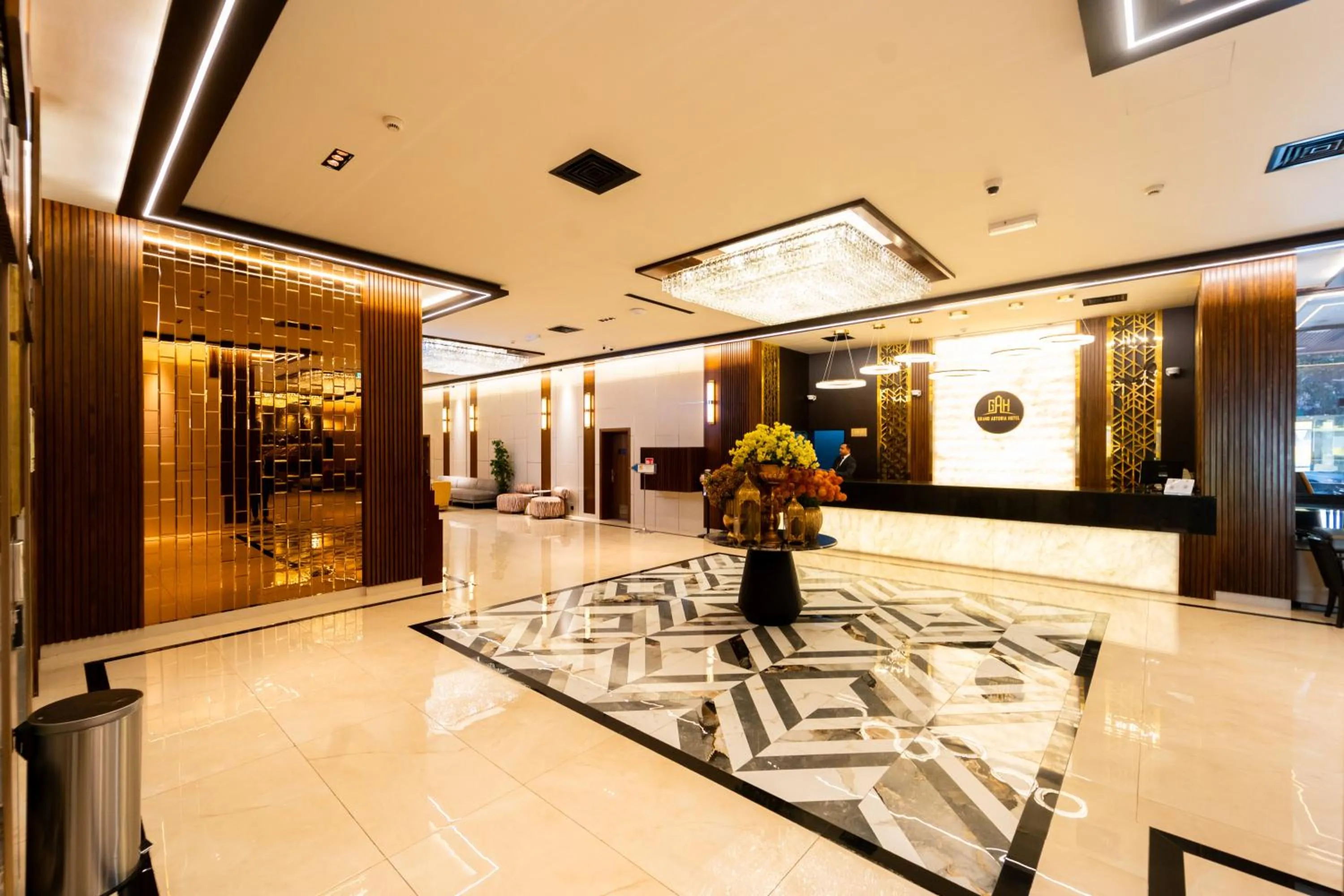 Lobby or reception in Grand Astoria Hotel