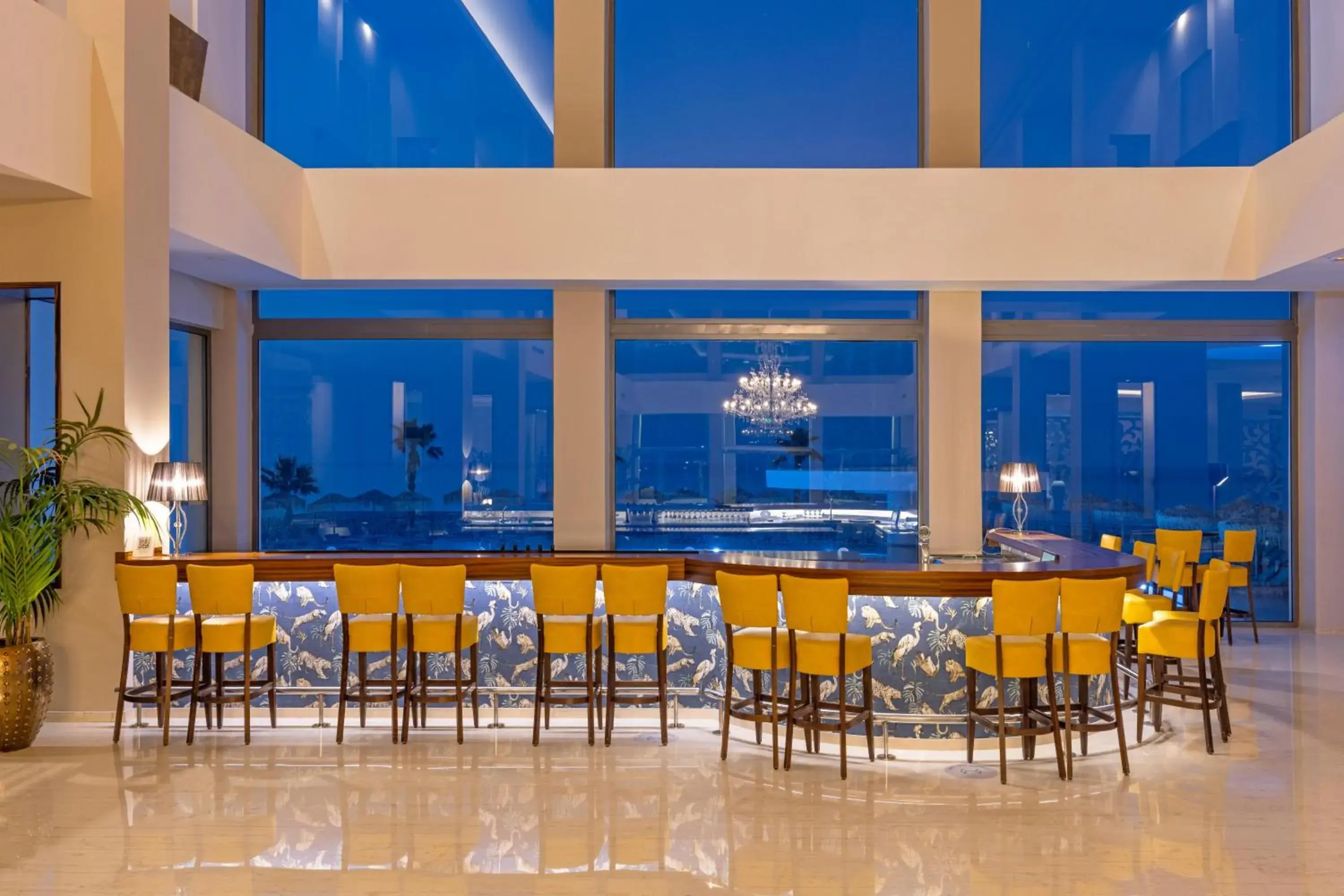 Lounge or bar in KRESTEN ROYAL Euphoria Resort Lounge or bar in KRESTEN ROYAL Euphoria Resort