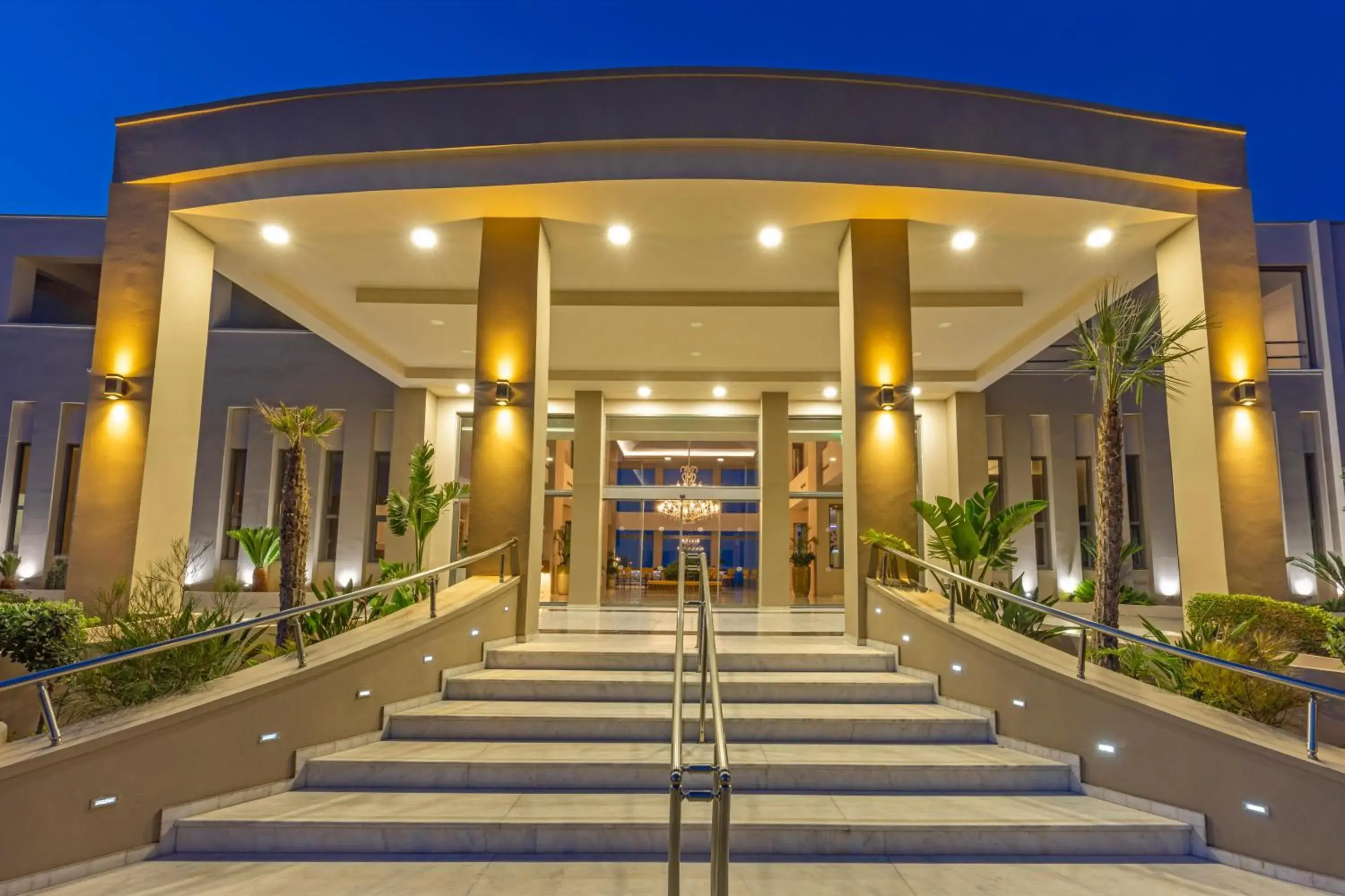 Lobby or reception in KRESTEN ROYAL Euphoria Resort Lobby or reception in KRESTEN ROYAL Euphoria Resort