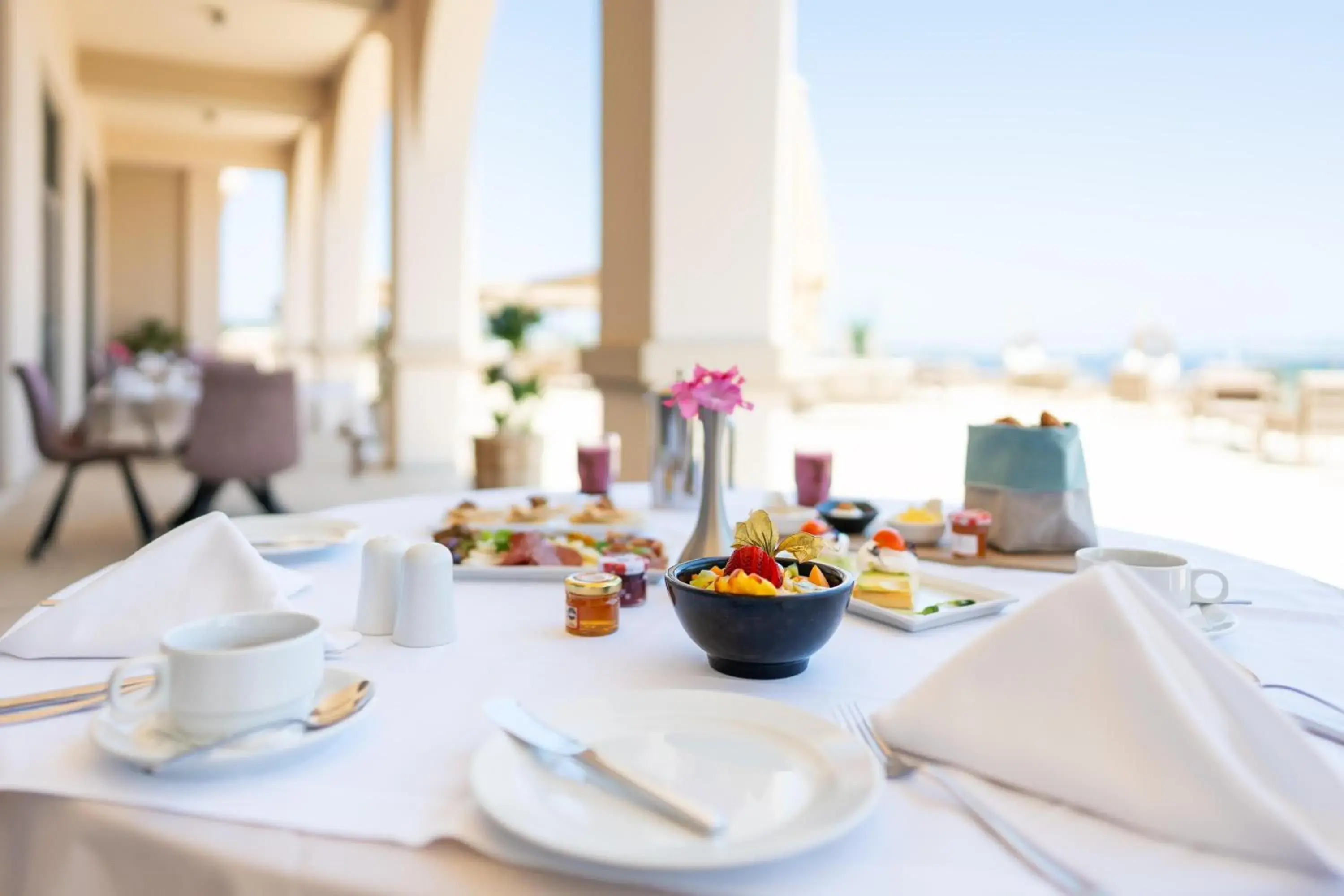 Restaurant/places to eat in KRESTEN ROYAL Euphoria Resort Restaurant/places to eat in KRESTEN ROYAL Euphoria Resort