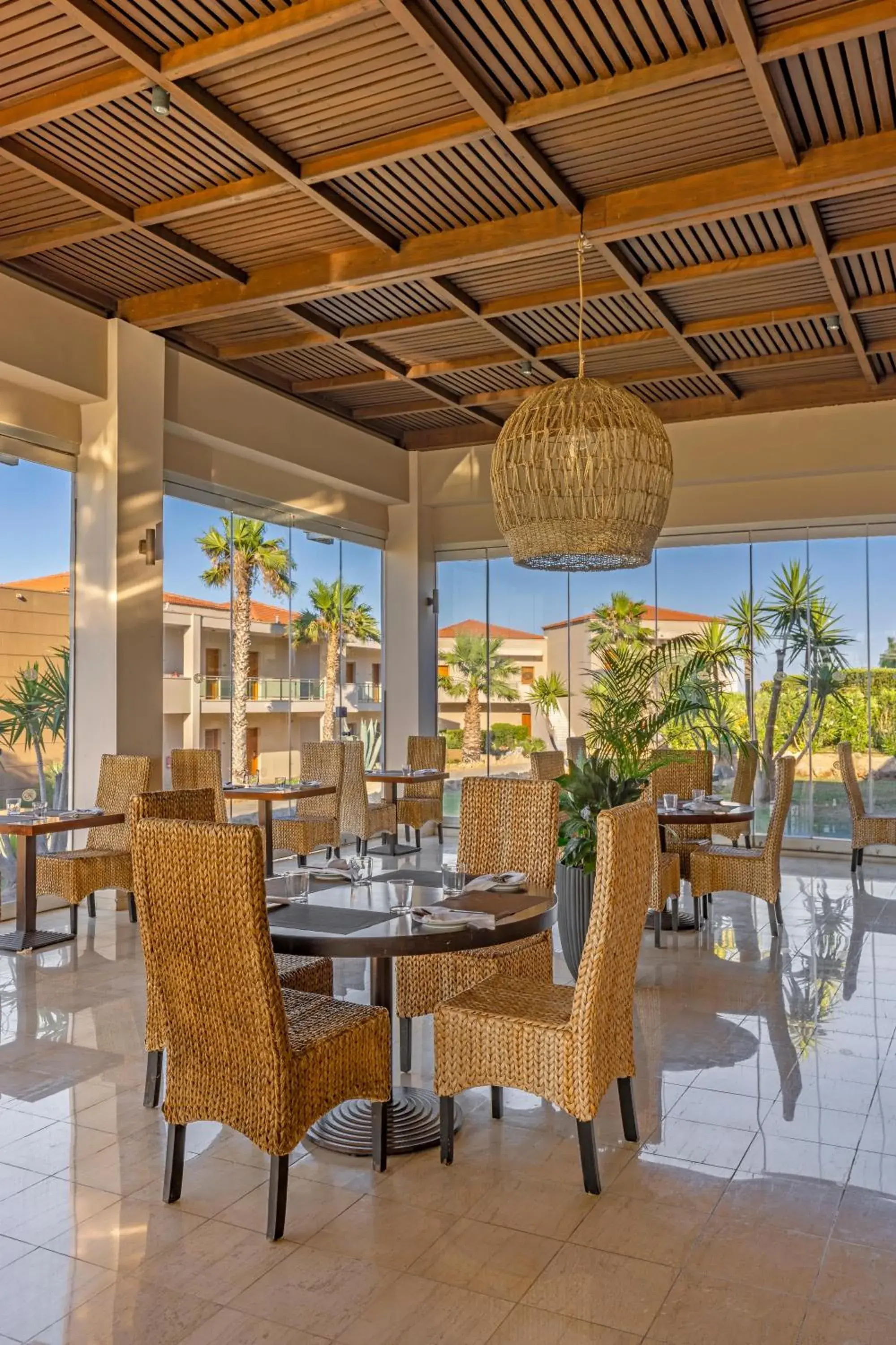 Restaurant/places to eat in KRESTEN ROYAL Euphoria Resort Restaurant/places to eat in KRESTEN ROYAL Euphoria Resort
