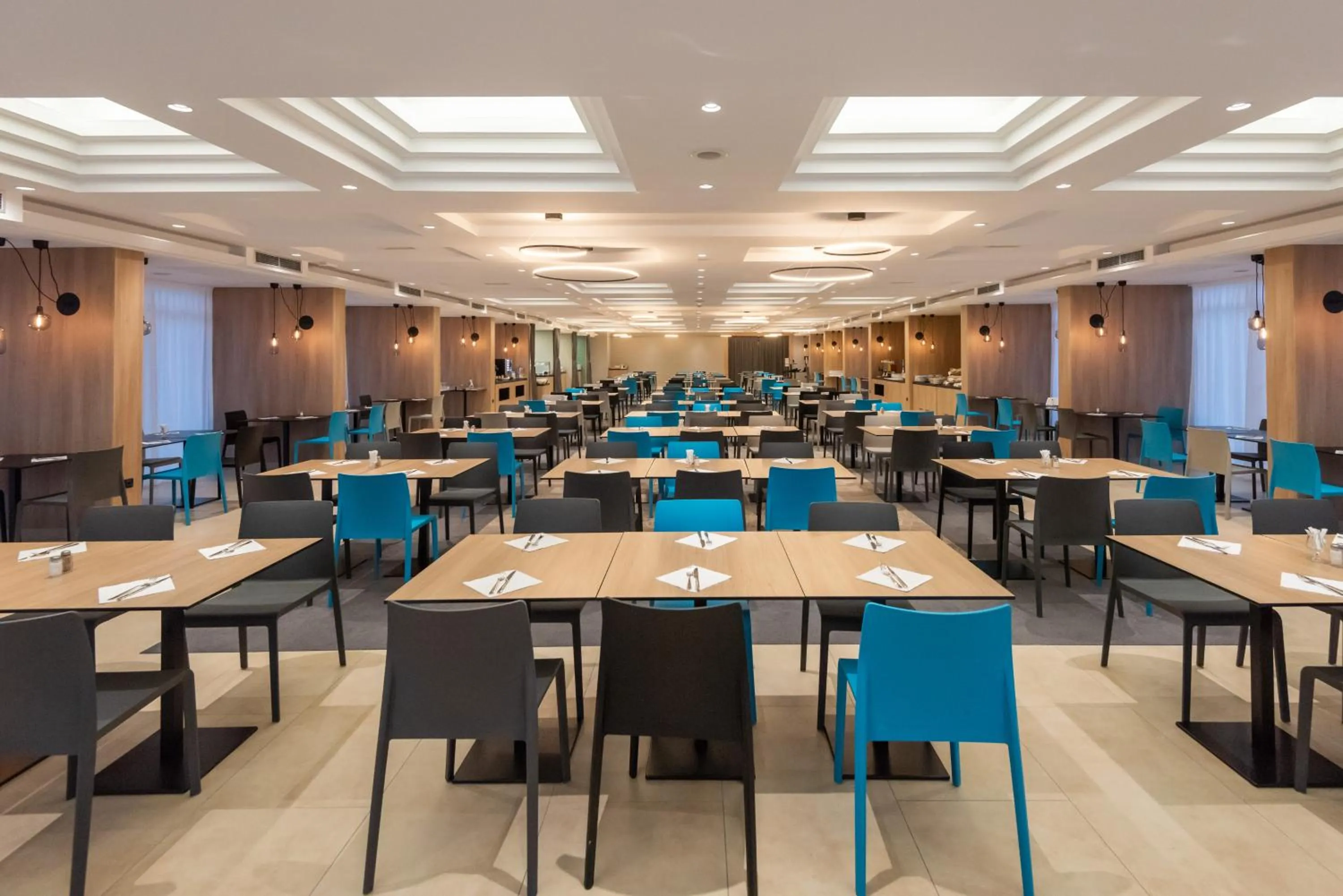 Restaurant/places to eat in Hotel Kolovare