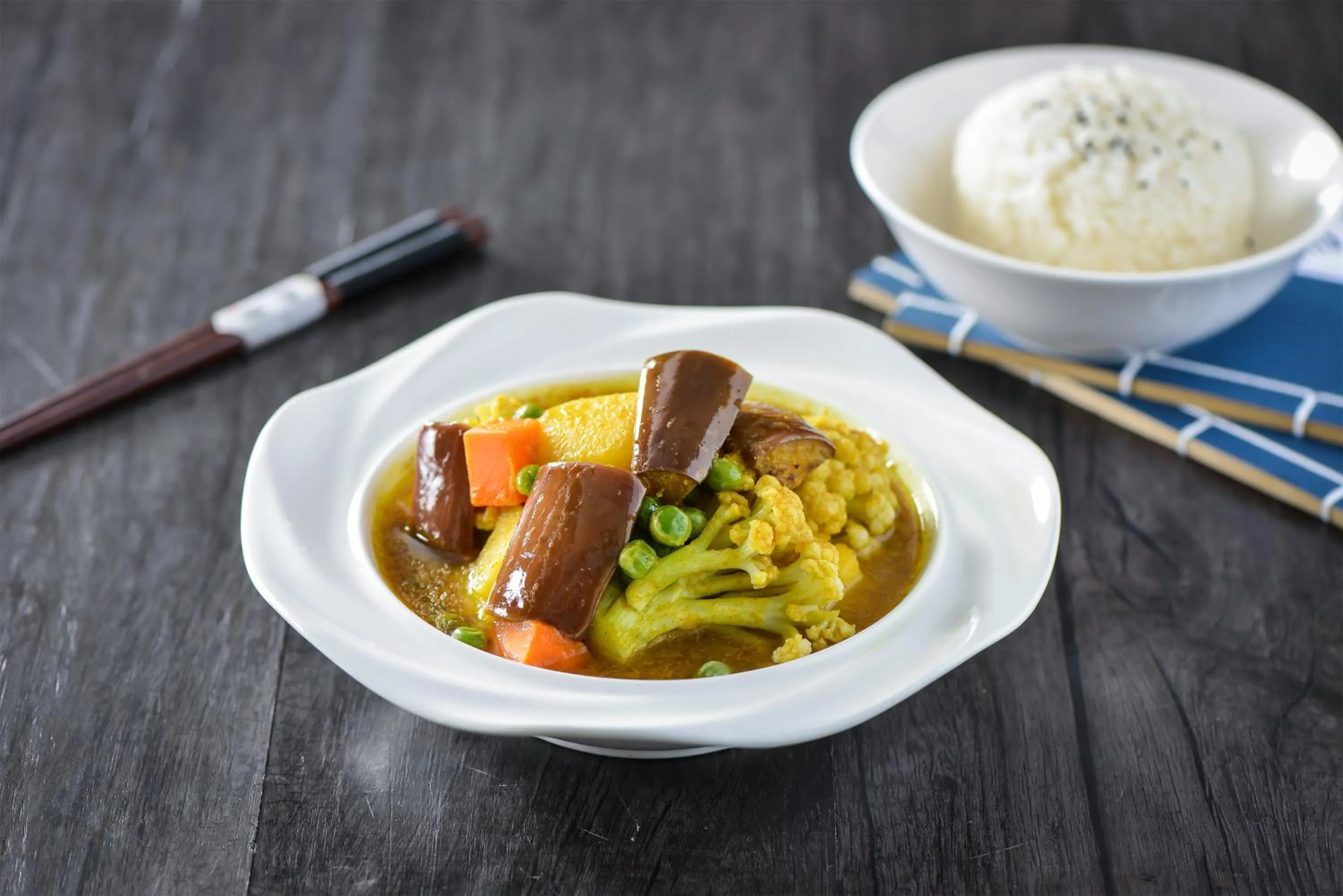 Restaurant/places to eat in Holiday Inn Shanghai Pudong by IHG