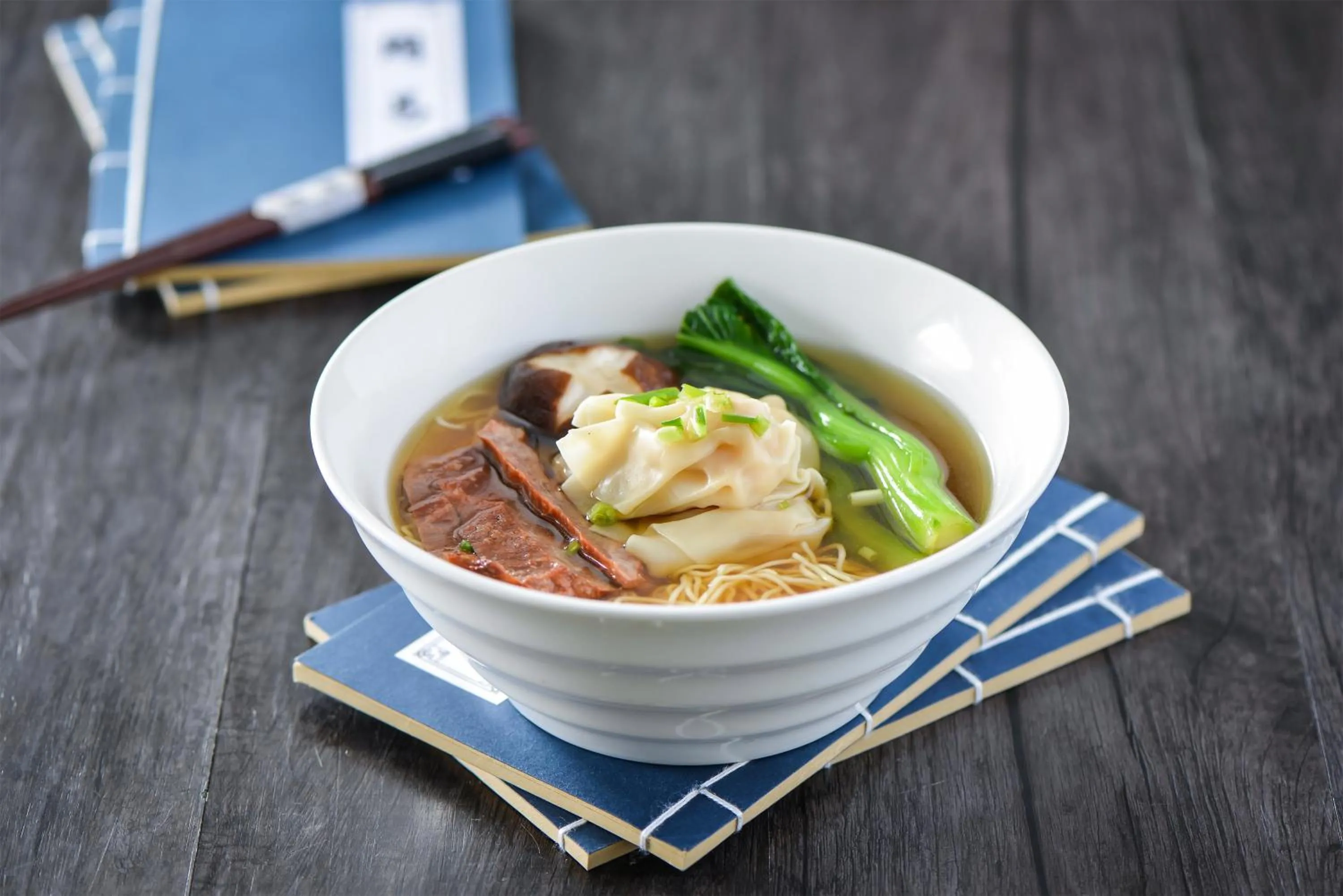 Photo of the whole room in Holiday Inn Shanghai Pudong by IHG